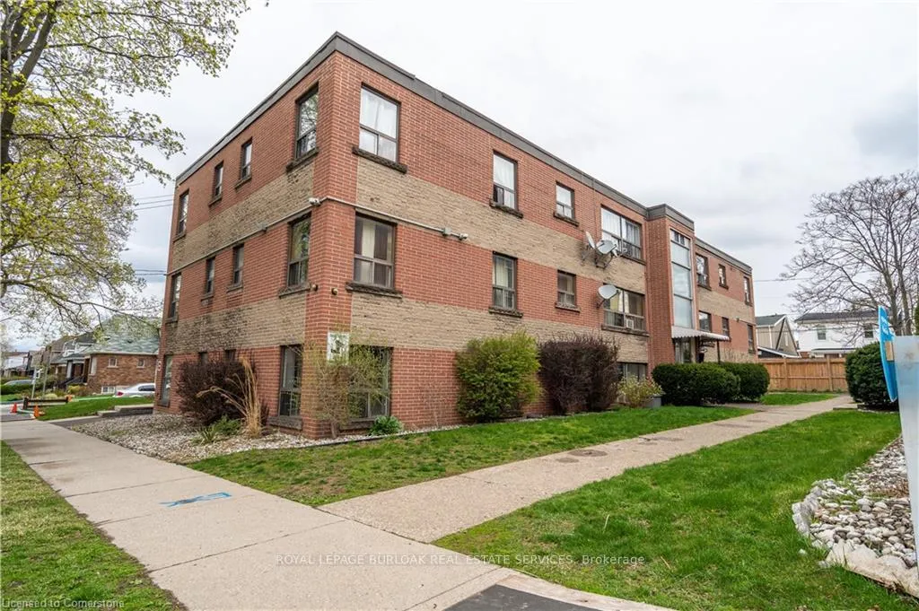 Photo 2 of Unit 1, 165 Park Row S, Hamilton, Delta — HOMEH