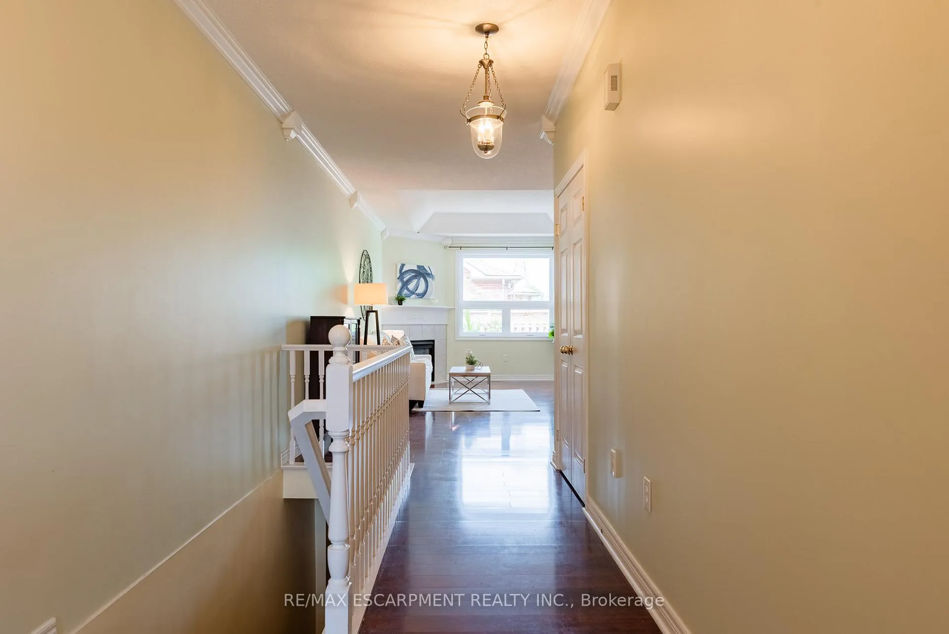Photo 6 of 60 Riveroaks Drive, Hamilton, Mount Hope — HOMEH