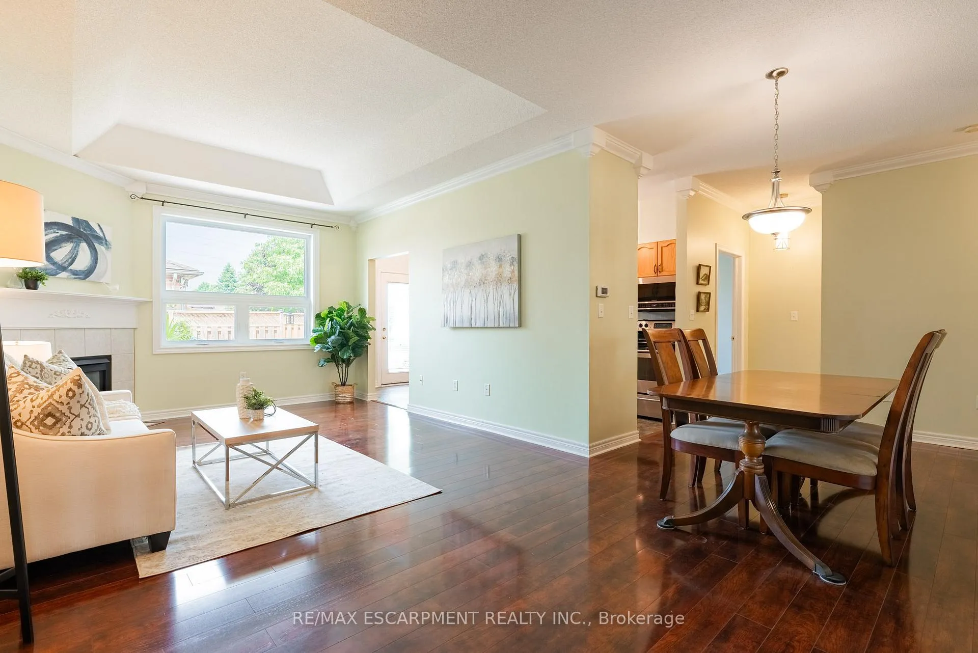 Photo 8 of 60 Riveroaks Drive, Hamilton, Mount Hope — HOMEH
