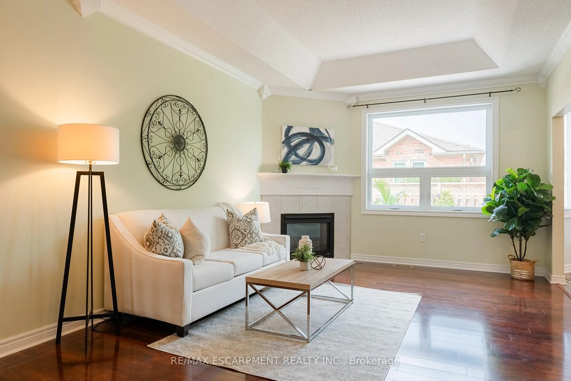 Photo 9 of 60 Riveroaks Drive, Hamilton, Mount Hope — HOMEH