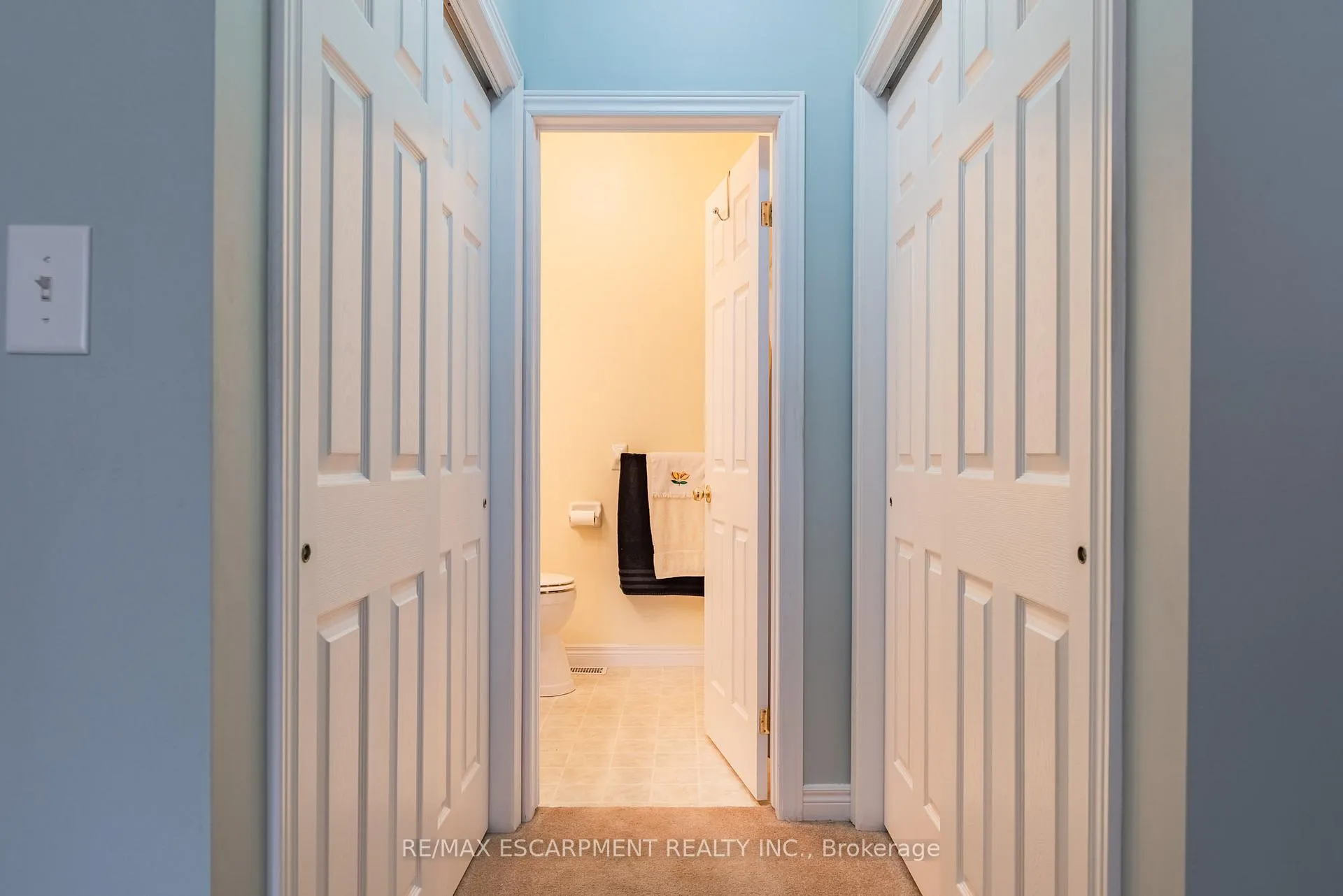 Photo 22 of 60 Riveroaks Drive, Hamilton, Mount Hope — HOMEH
