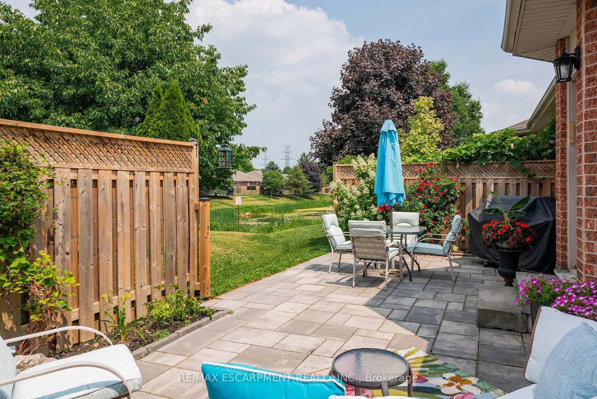 Photo 36 of 60 Riveroaks Drive, Hamilton, Mount Hope — HOMEH