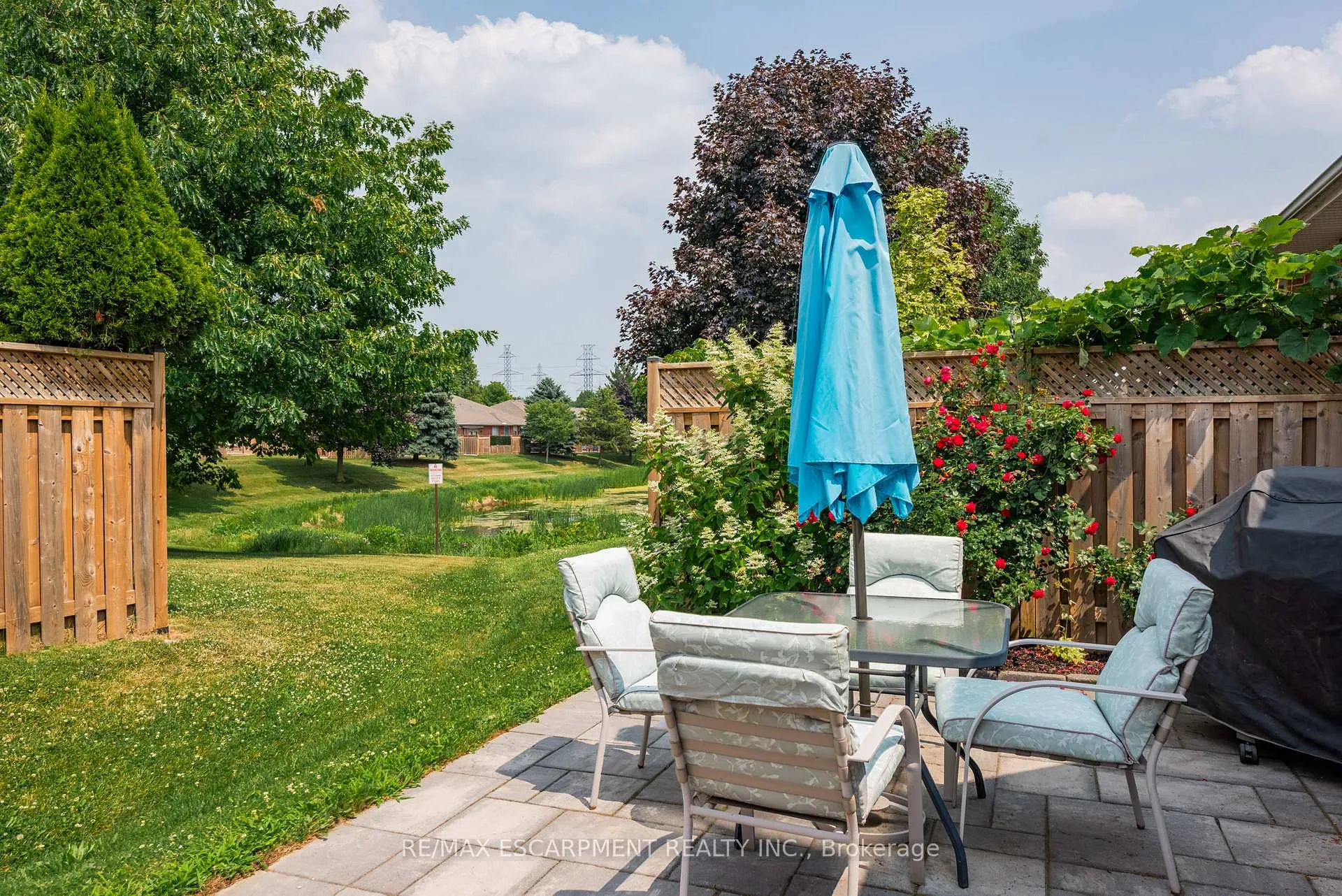 Photo 37 of 60 Riveroaks Drive, Hamilton, Mount Hope — HOMEH