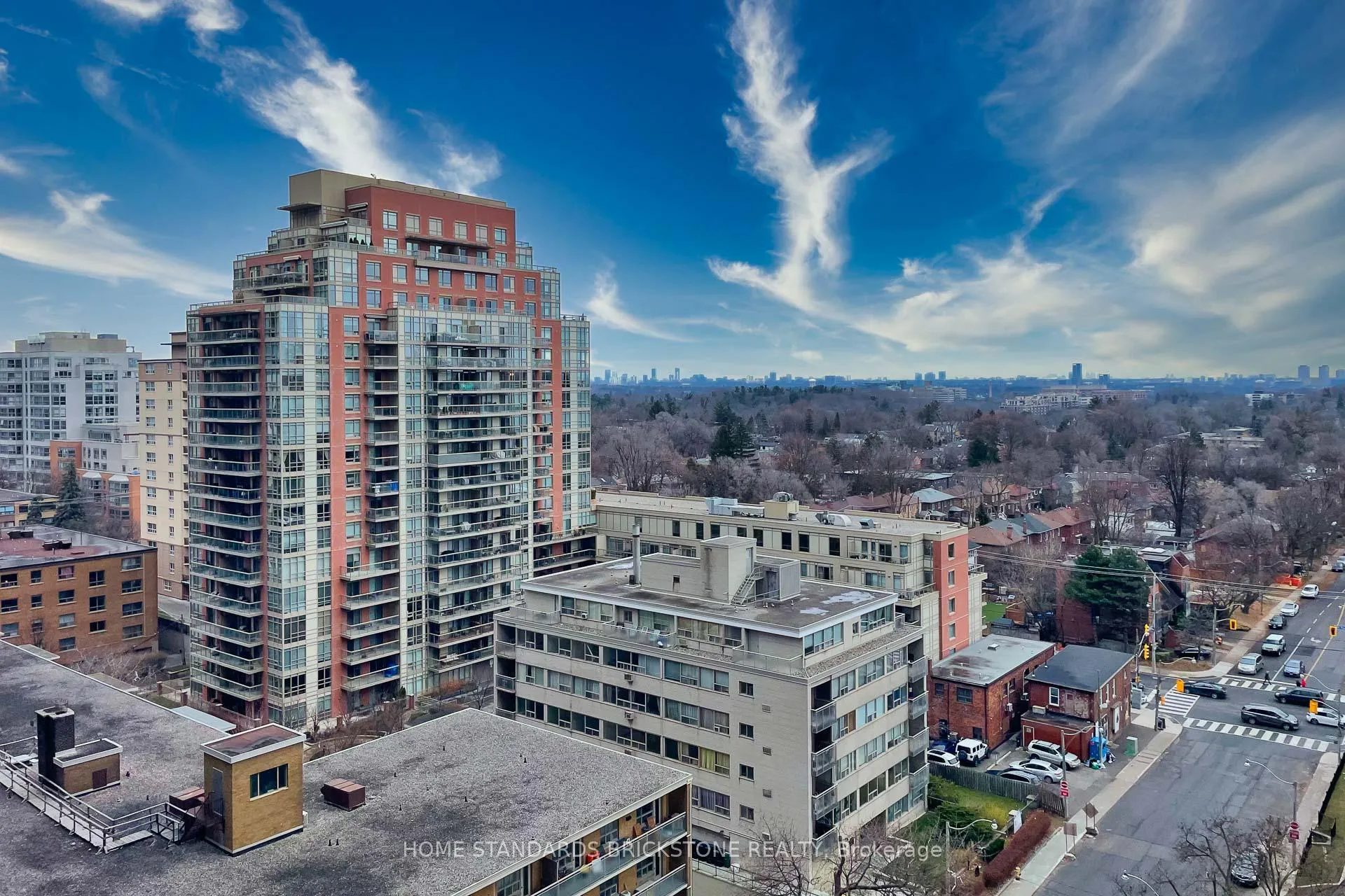 Photo 23 of Unit 1105, 117 Broadway Avenue, Toronto, Mount Pleasant West — HOMEH