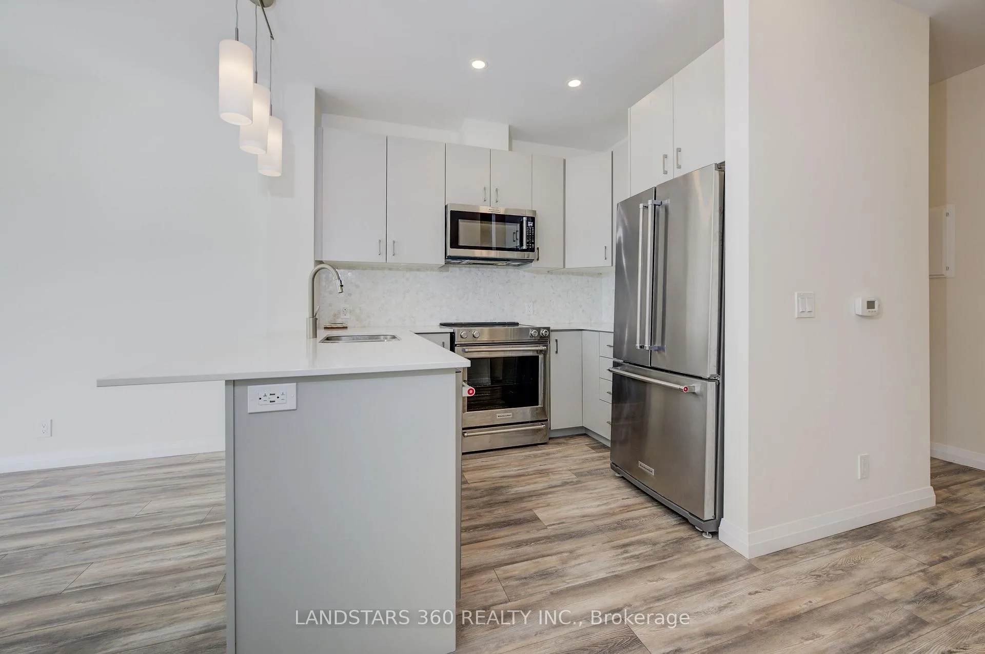 Photo 11 of Unit 1305, 104 Garment Street, Kitchener, City Commercial Core — HOMEH