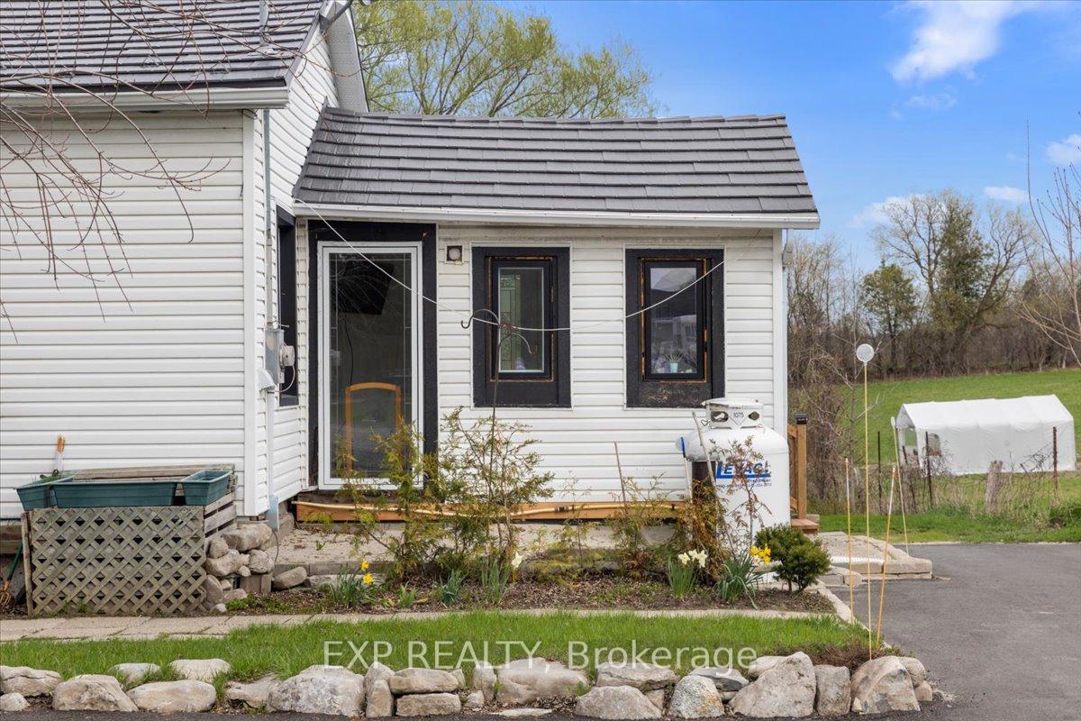 Photo 3 of 4953 Highway 34, Champlain, Champlain Twp — HOMEH