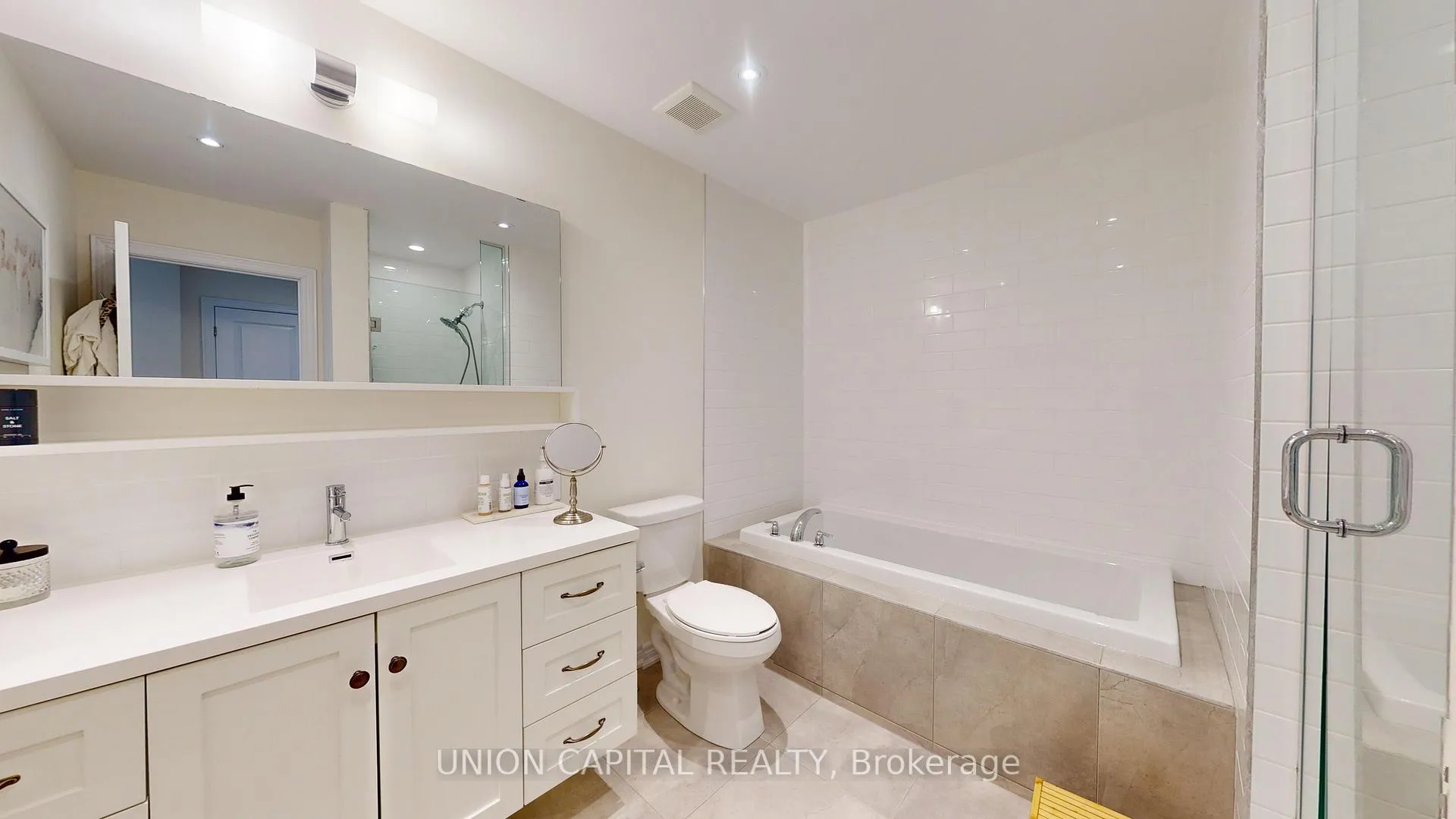 Photo 25 of Unit 27, 288 Glover Road, Hamilton, Fruitland — HOMEH