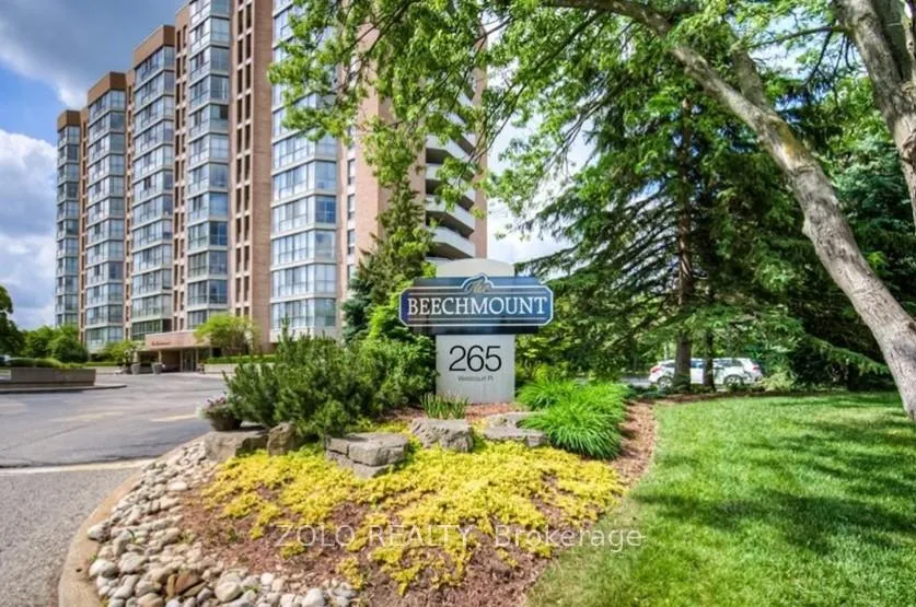 Front of Unit 605, 265 Westcourt Place