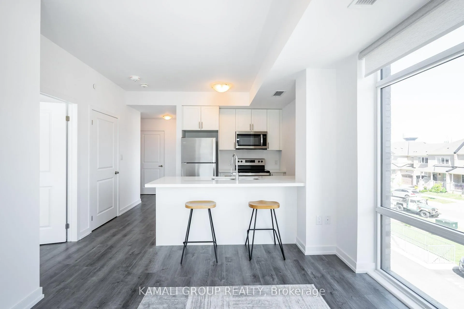Photo 11 of Unit 221, 470 Dundas Street E, Hamilton, Waterdown — HOMEH