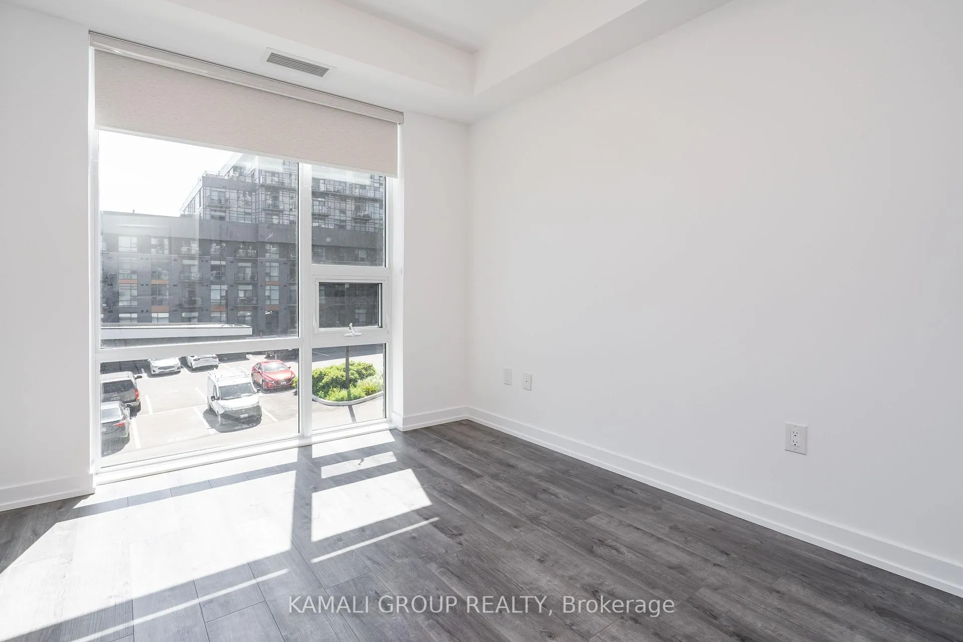 Photo 15 of Unit 221, 470 Dundas Street E, Hamilton, Waterdown — HOMEH