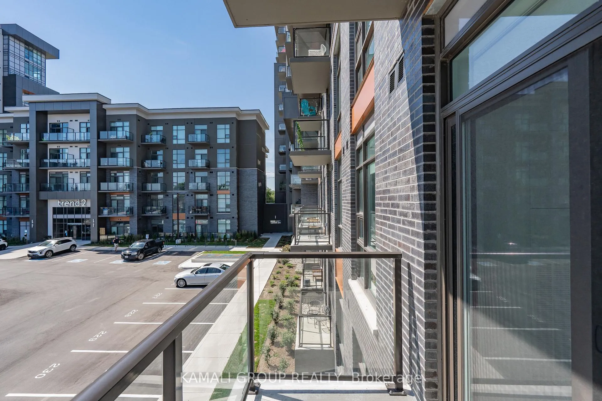 Photo 19 of Unit 221, 470 Dundas Street E, Hamilton, Waterdown — HOMEH