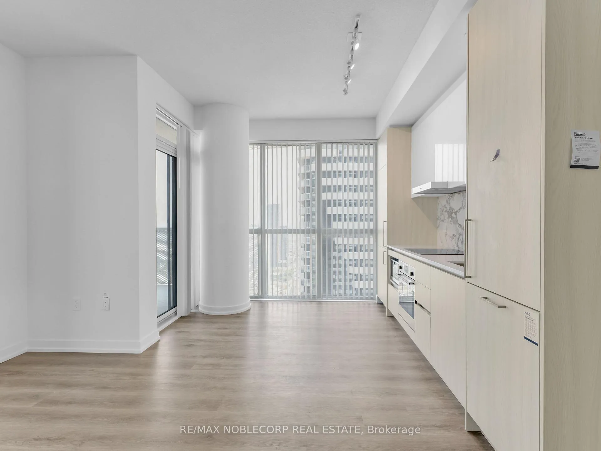 Photo 12 of Unit 5012, 225 Commerce Street, Vaughan, Vaughan Corporate Centre — HOMEH