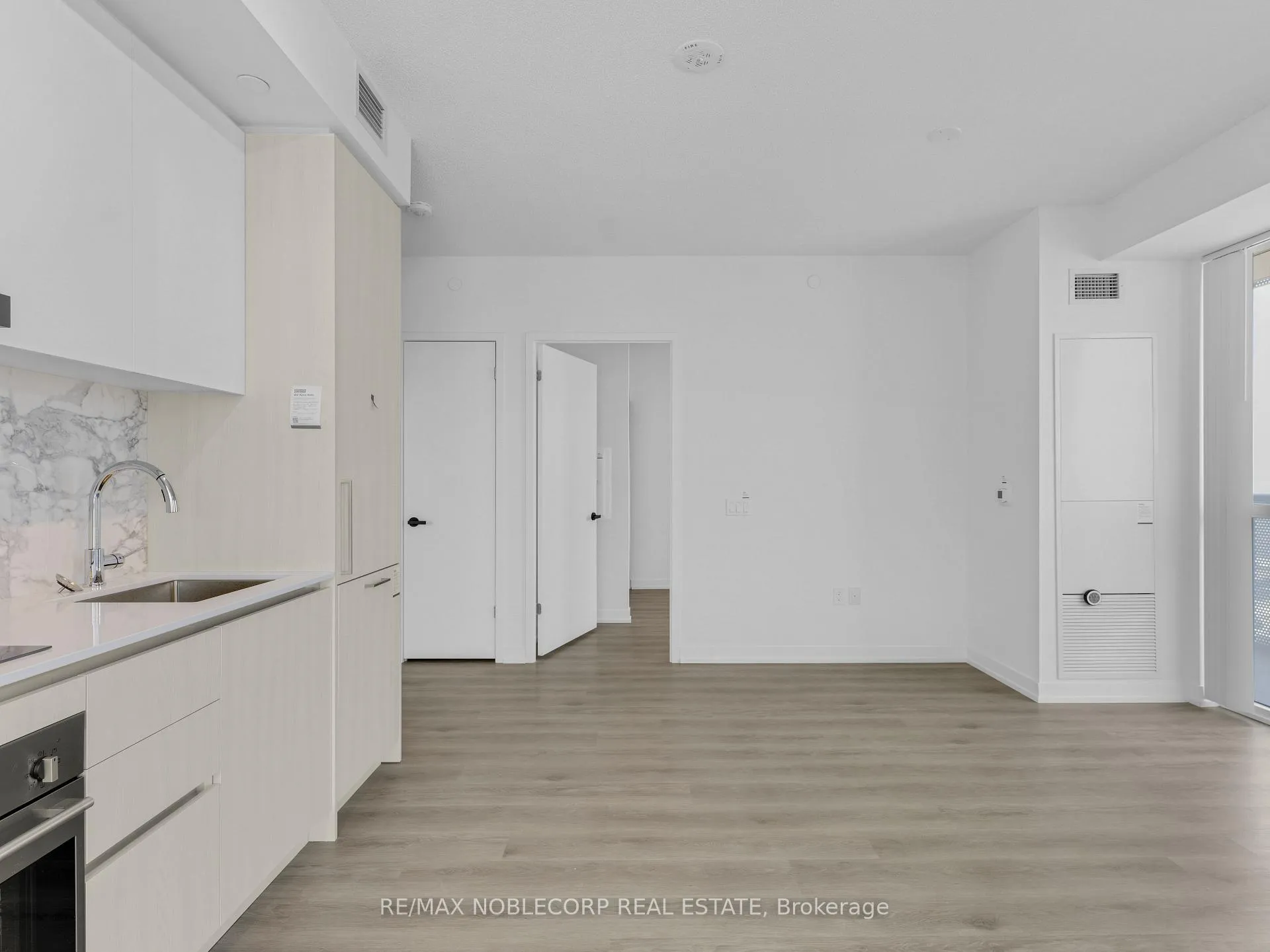 Photo 14 of Unit 5012, 225 Commerce Street, Vaughan, Vaughan Corporate Centre — HOMEH