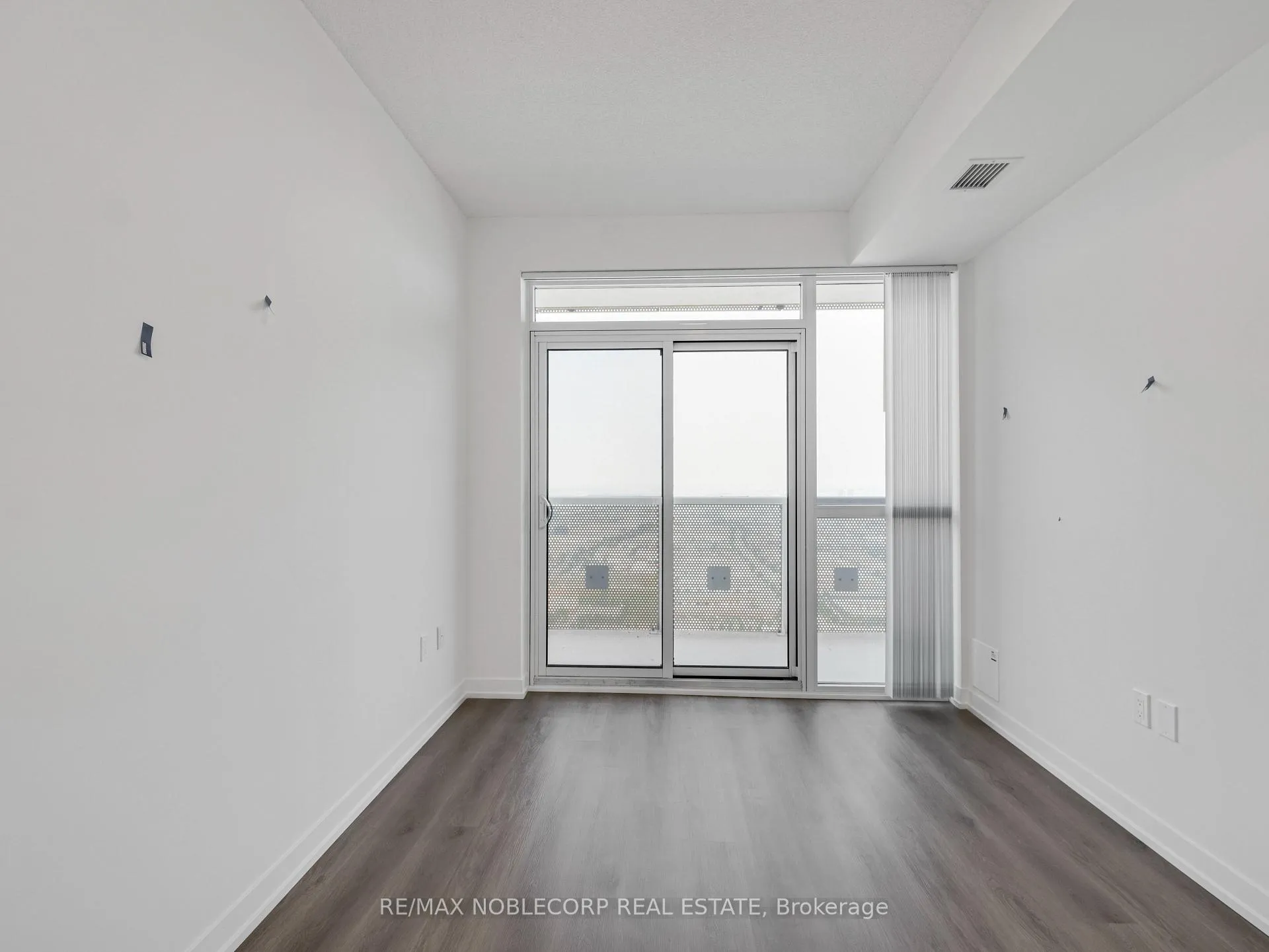 Photo 19 of Unit 5012, 225 Commerce Street, Vaughan, Vaughan Corporate Centre — HOMEH