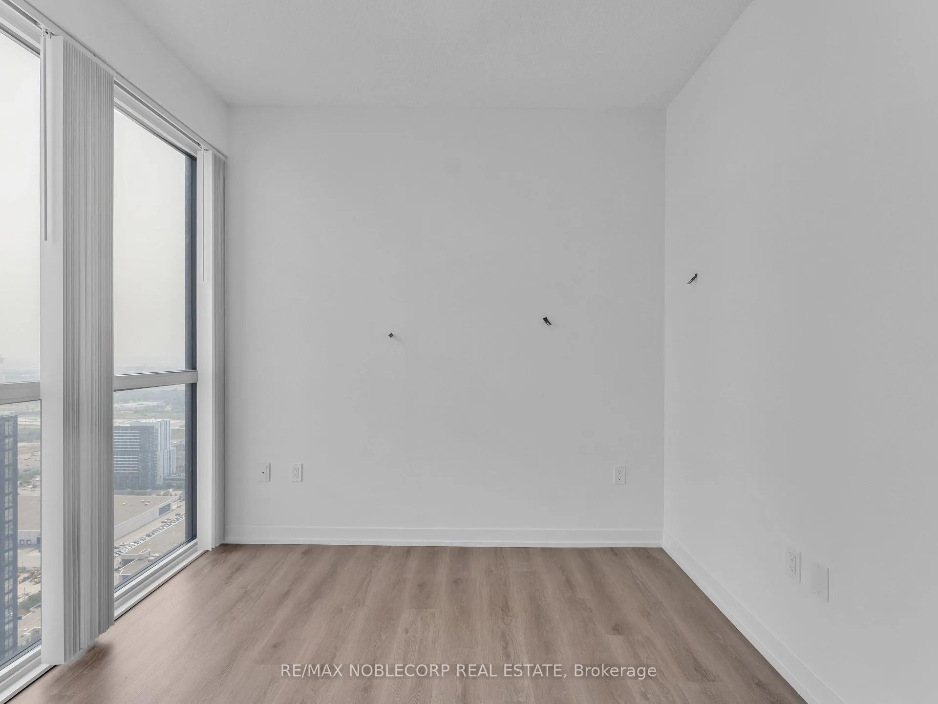 Photo 22 of Unit 5012, 225 Commerce Street, Vaughan, Vaughan Corporate Centre — HOMEH