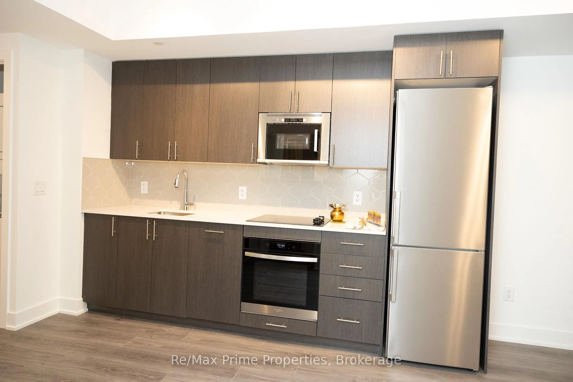 Photo 2 of Unit 721, 2545 Simcoe Street, Oshawa, Windfields — HOMEH