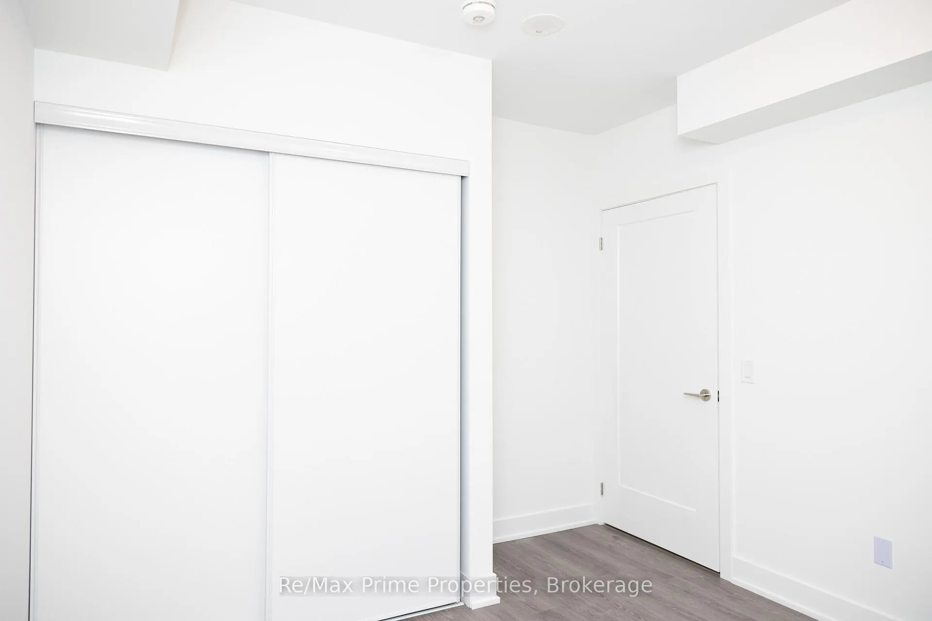 Photo 8 of Unit 721, 2545 Simcoe Street, Oshawa, Windfields — HOMEH