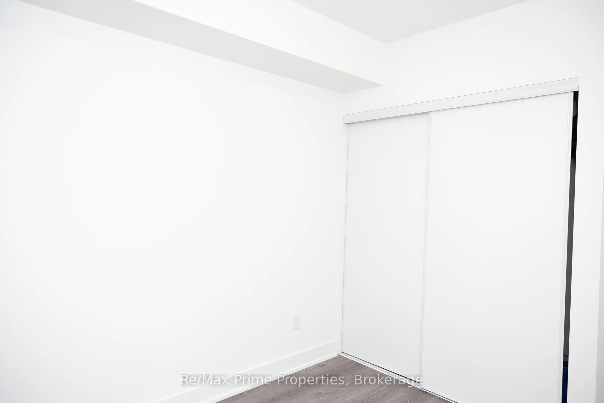 Photo 11 of Unit 721, 2545 Simcoe Street, Oshawa, Windfields — HOMEH