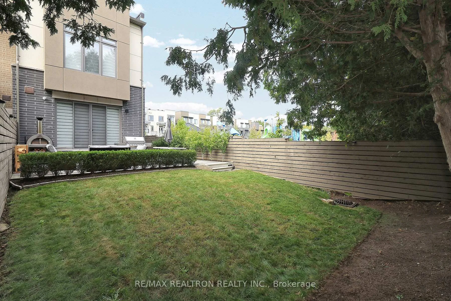 Photo 38 of 27 Harold Lawrie Lane, Markham, Thornhill — HOMEH
