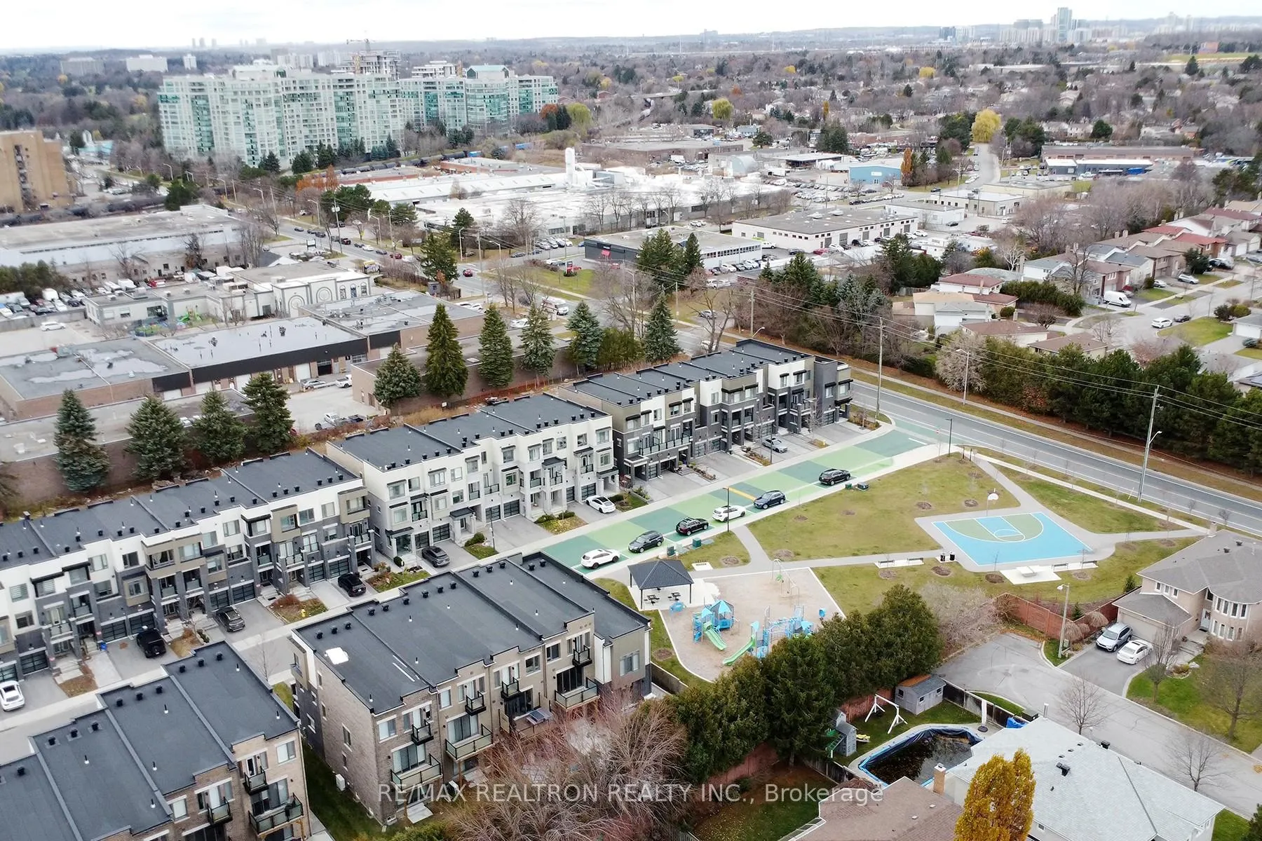 Photo 40 of 27 Harold Lawrie Lane, Markham, Thornhill — HOMEH