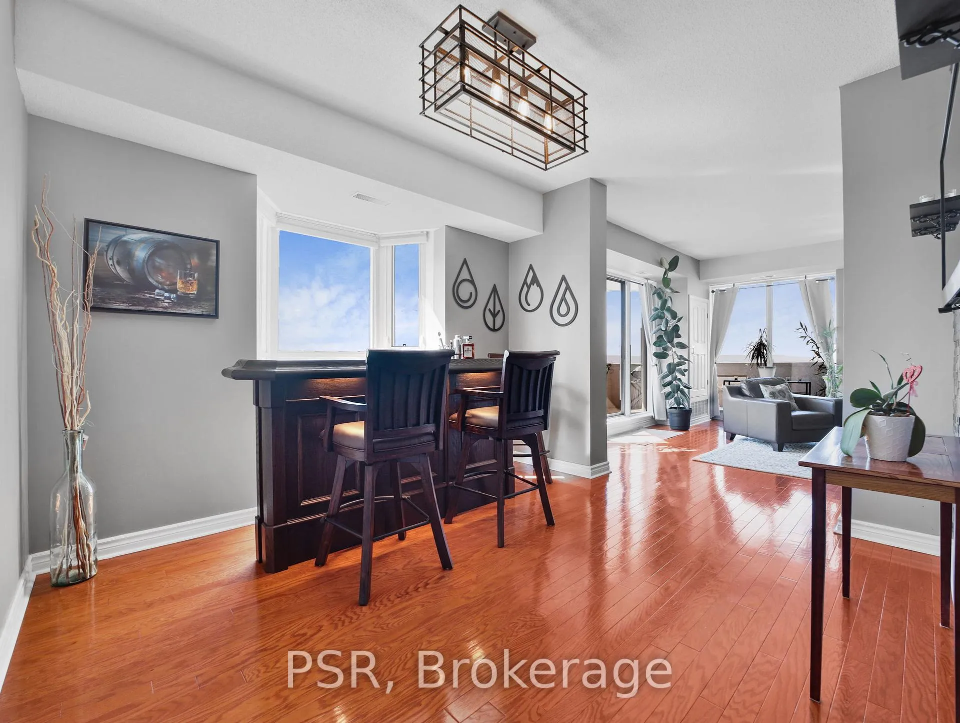 Photo 8 of Unit 17D, 67 Caroline Street S, Hamilton, Durand — HOMEH