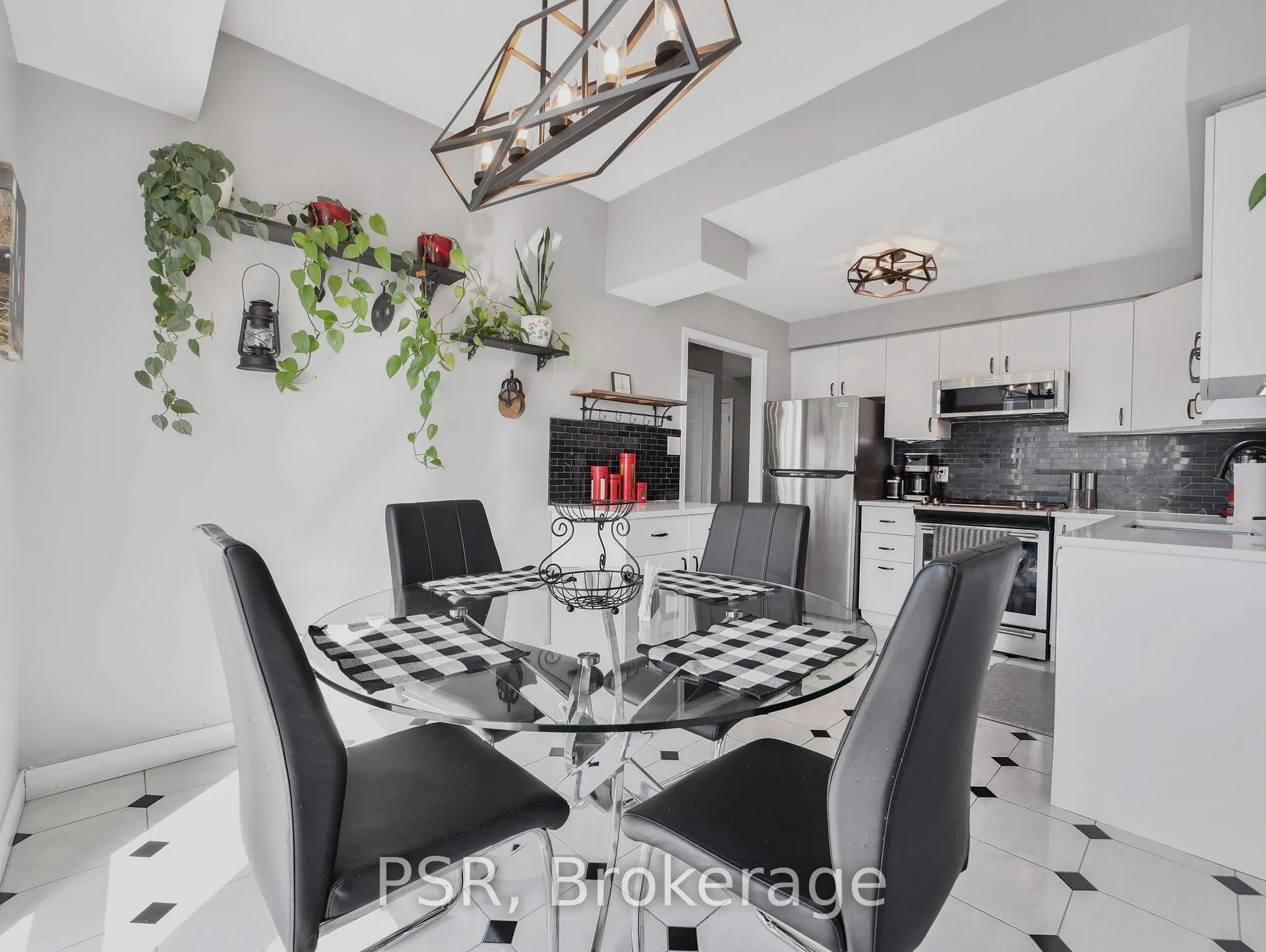 Photo 12 of Unit 17D, 67 Caroline Street S, Hamilton, Durand — HOMEH