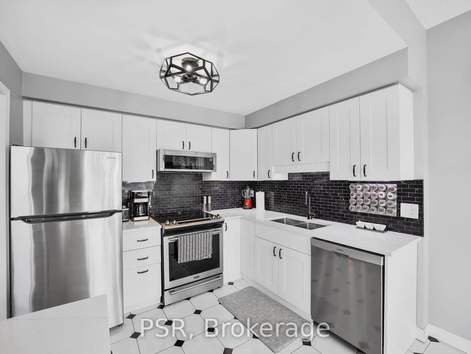 Photo 15 of Unit 17D, 67 Caroline Street S, Hamilton, Durand — HOMEH