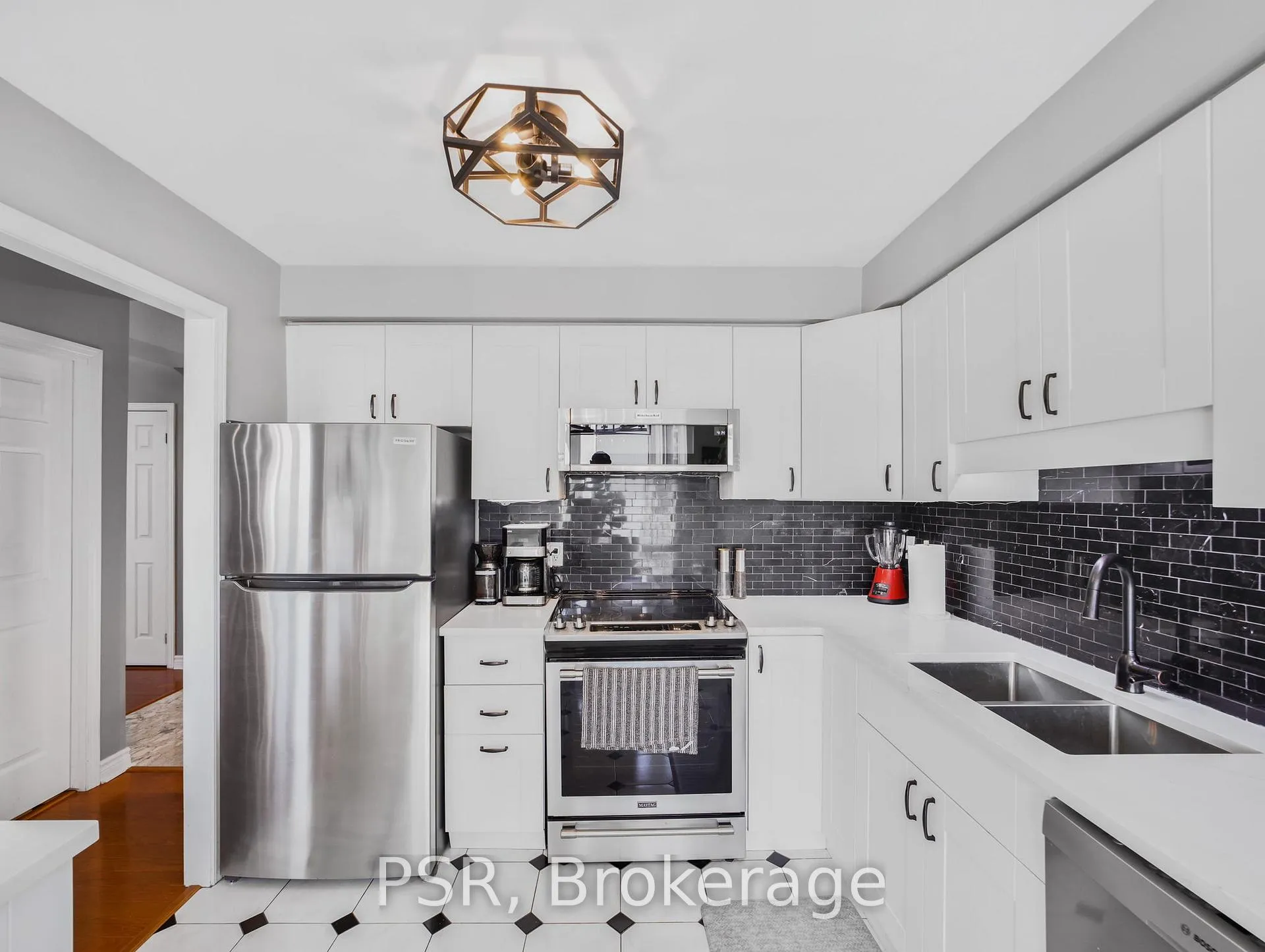 Photo 16 of Unit 17D, 67 Caroline Street S, Hamilton, Durand — HOMEH