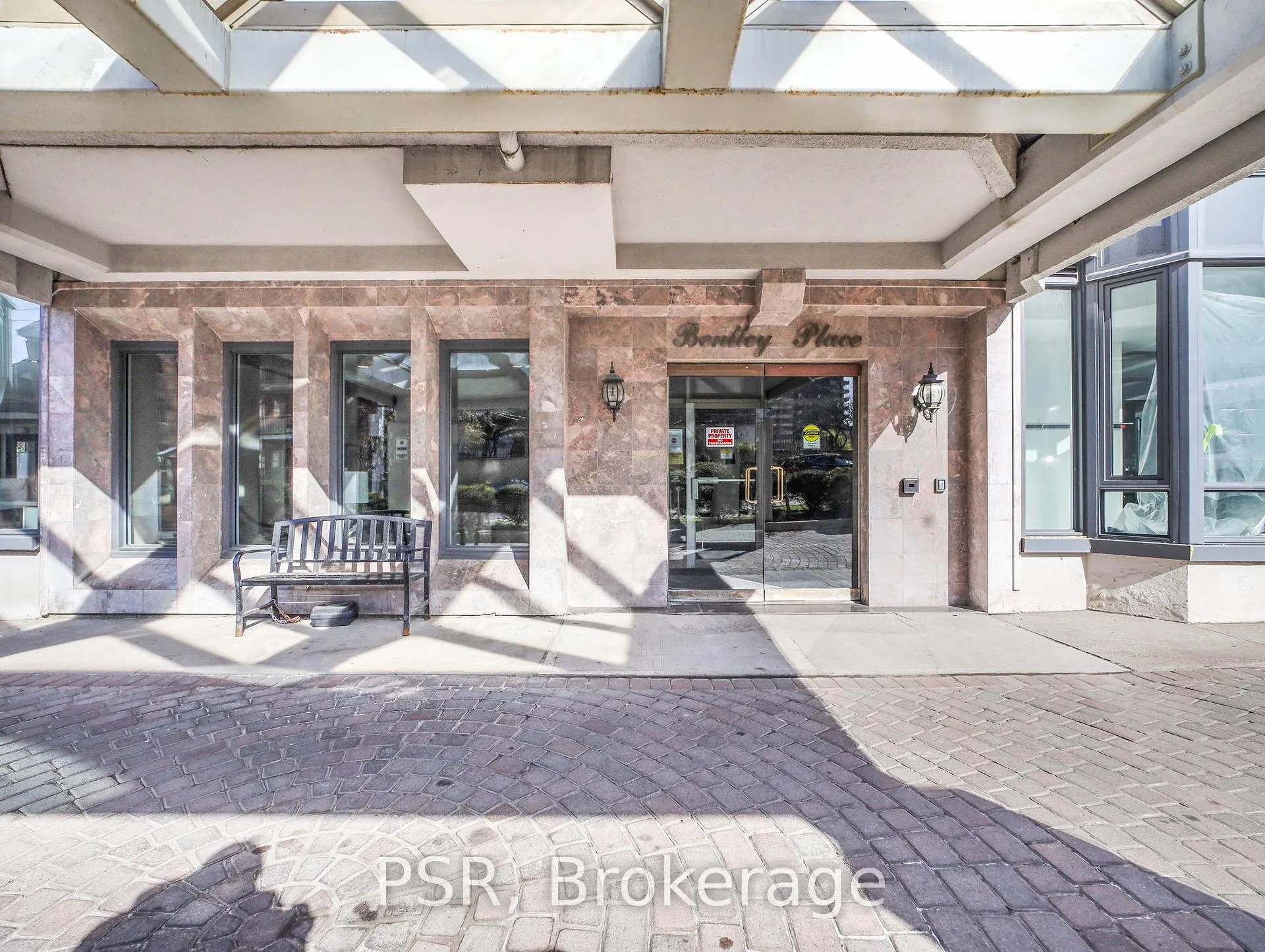 Photo 30 of Unit 17D, 67 Caroline Street S, Hamilton, Durand — HOMEH