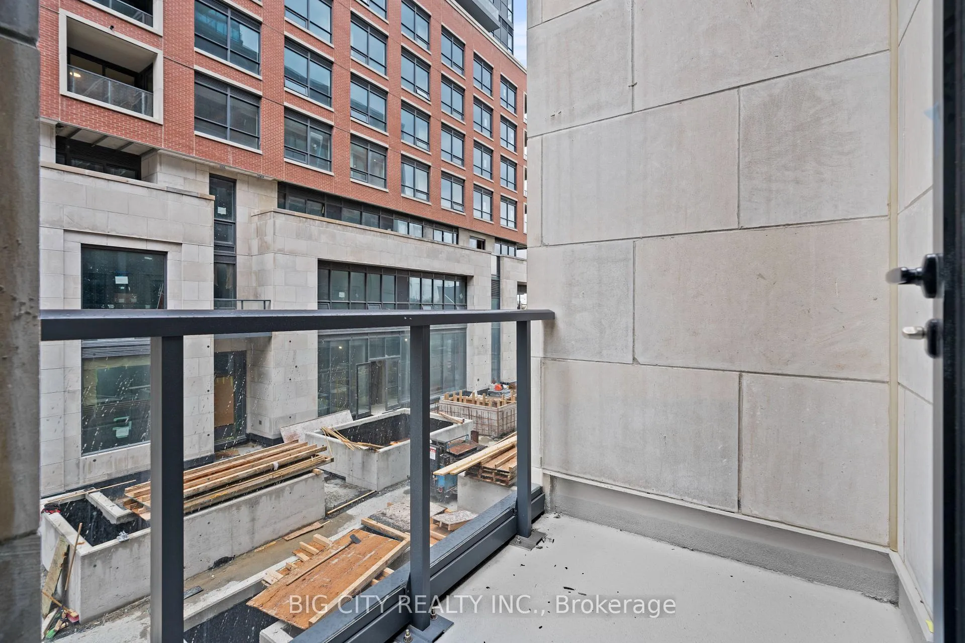 Photo 21 of Unit TH04, 33 Frederick Todd Way, Toronto, Thorncliffe Park — HOMEH