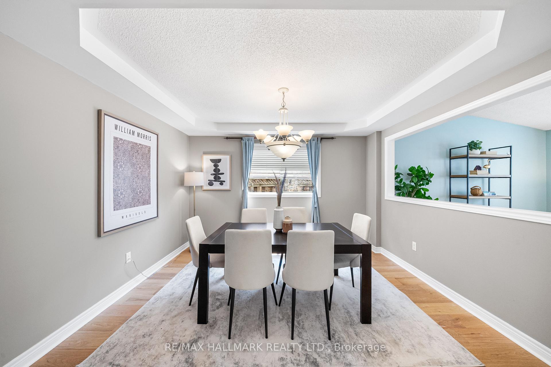 Photo 3 of 45 Terrastone Court, Caledon, Bolton West — HOMEH