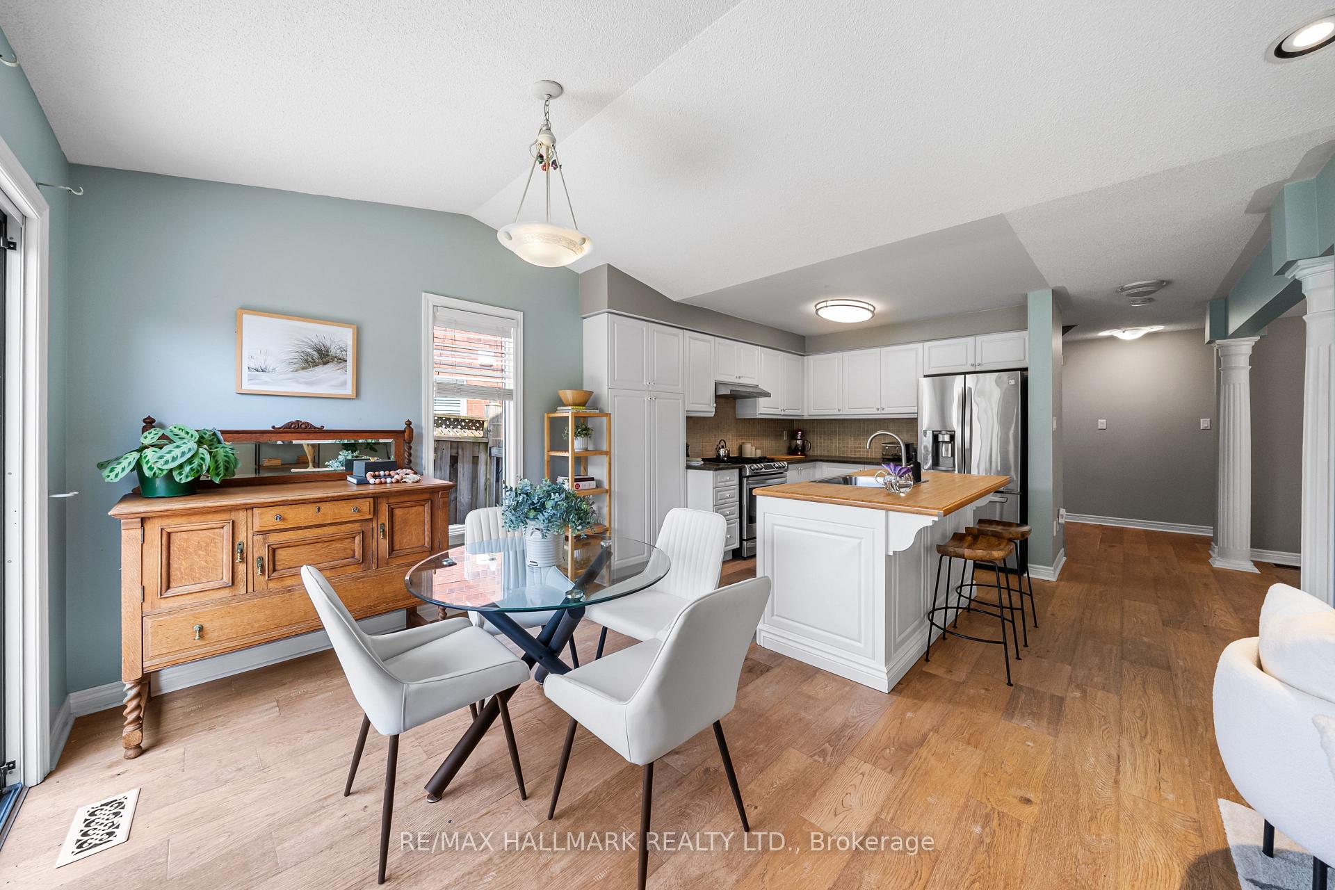 Photo 39 of 45 Terrastone Court, Caledon, Bolton West — HOMEH