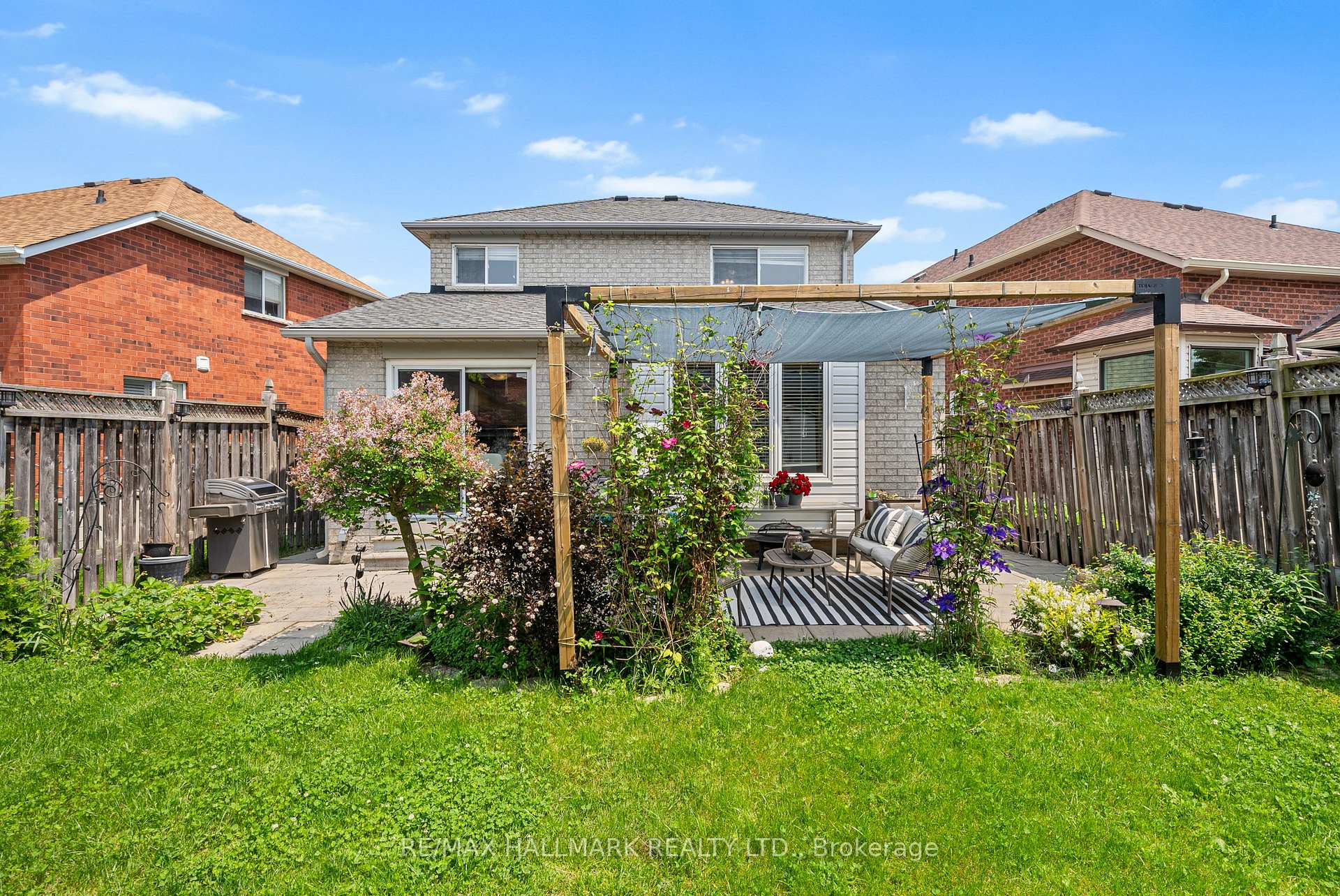 Photo 33 of 45 Terrastone Court, Caledon, Bolton West — HOMEH