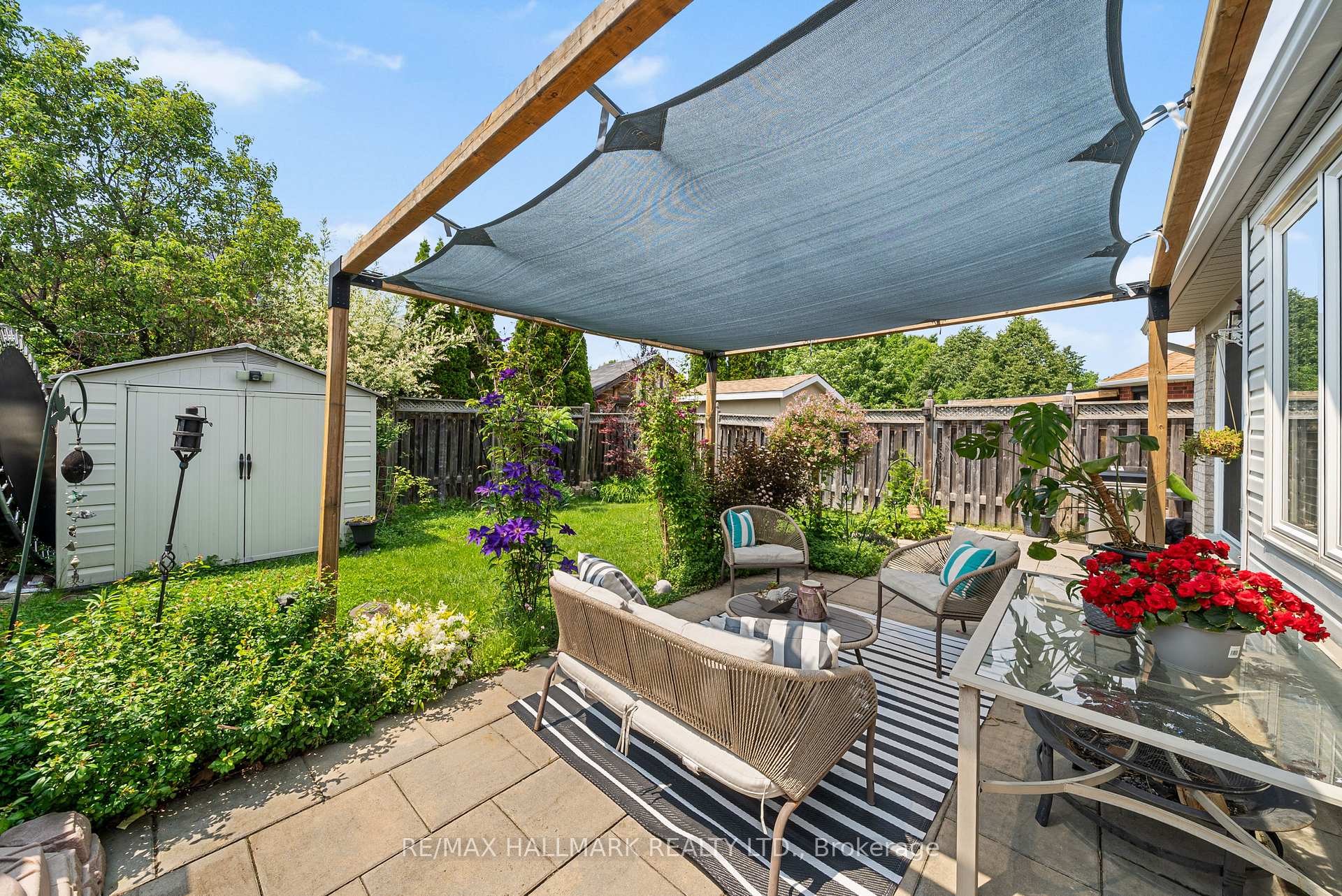 Photo 42 of 45 Terrastone Court, Caledon, Bolton West — HOMEH