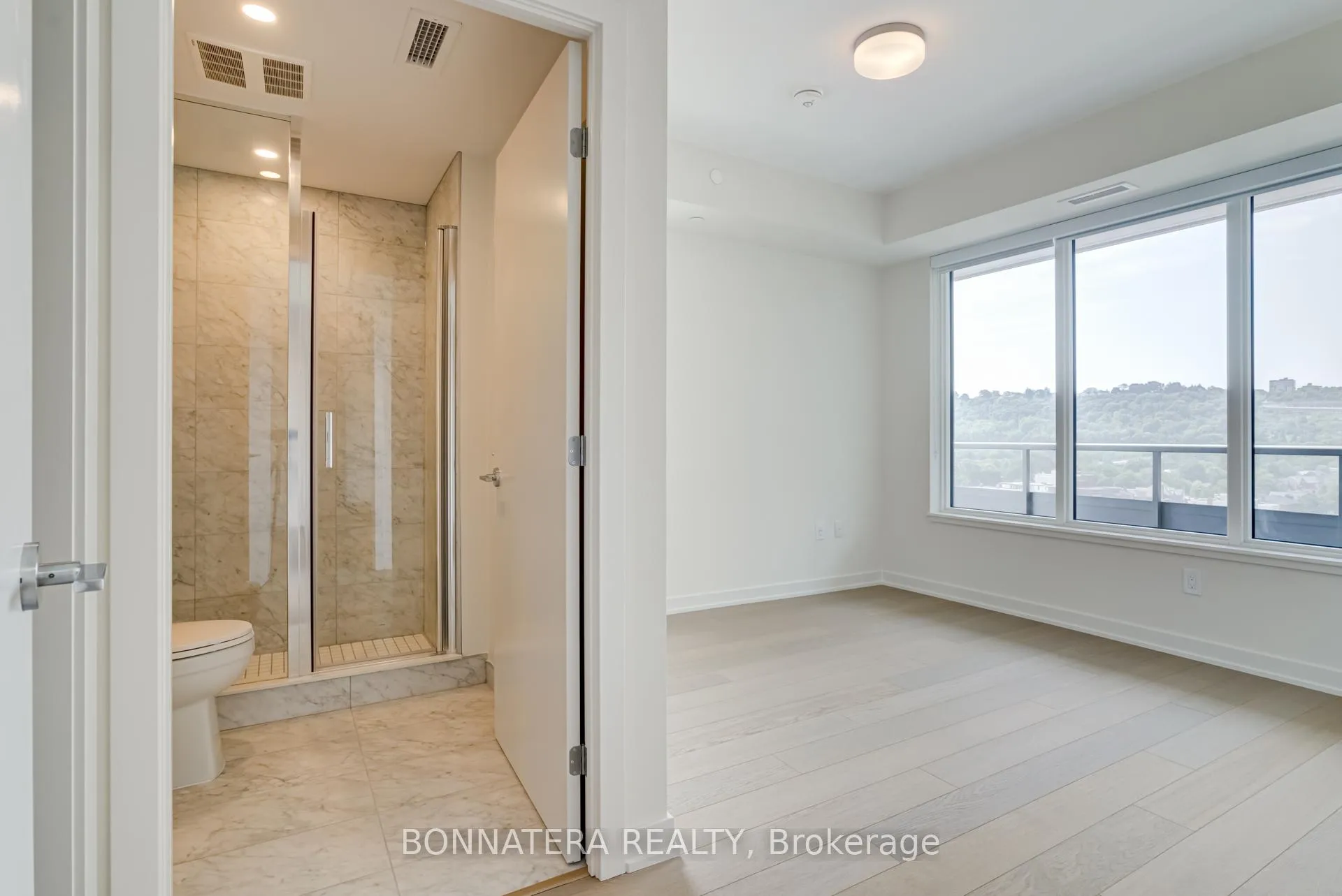 Photo 10 of Unit 1205, 212 King William Street, Hamilton, Beasley — HOMEH