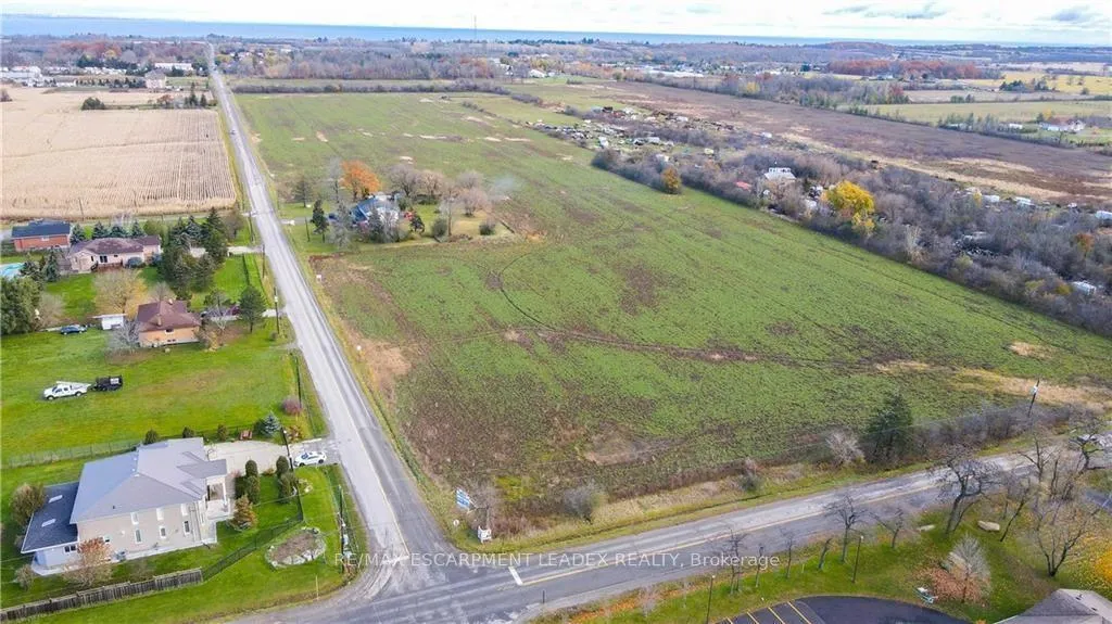 Photo 2 of 298 Second Road E, Hamilton, Stoney Creek — HOMEH