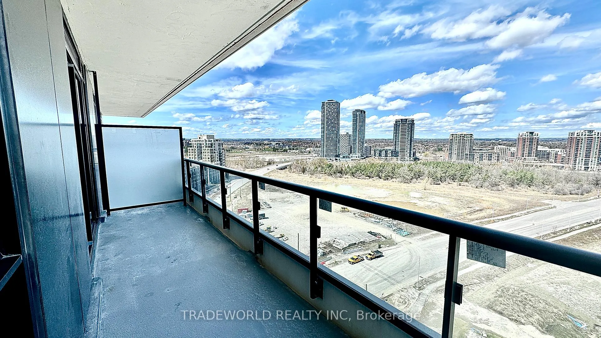 Photo 13 of Unit 1505, 292 Verdale Crossing, Markham, Unionville — HOMEH
