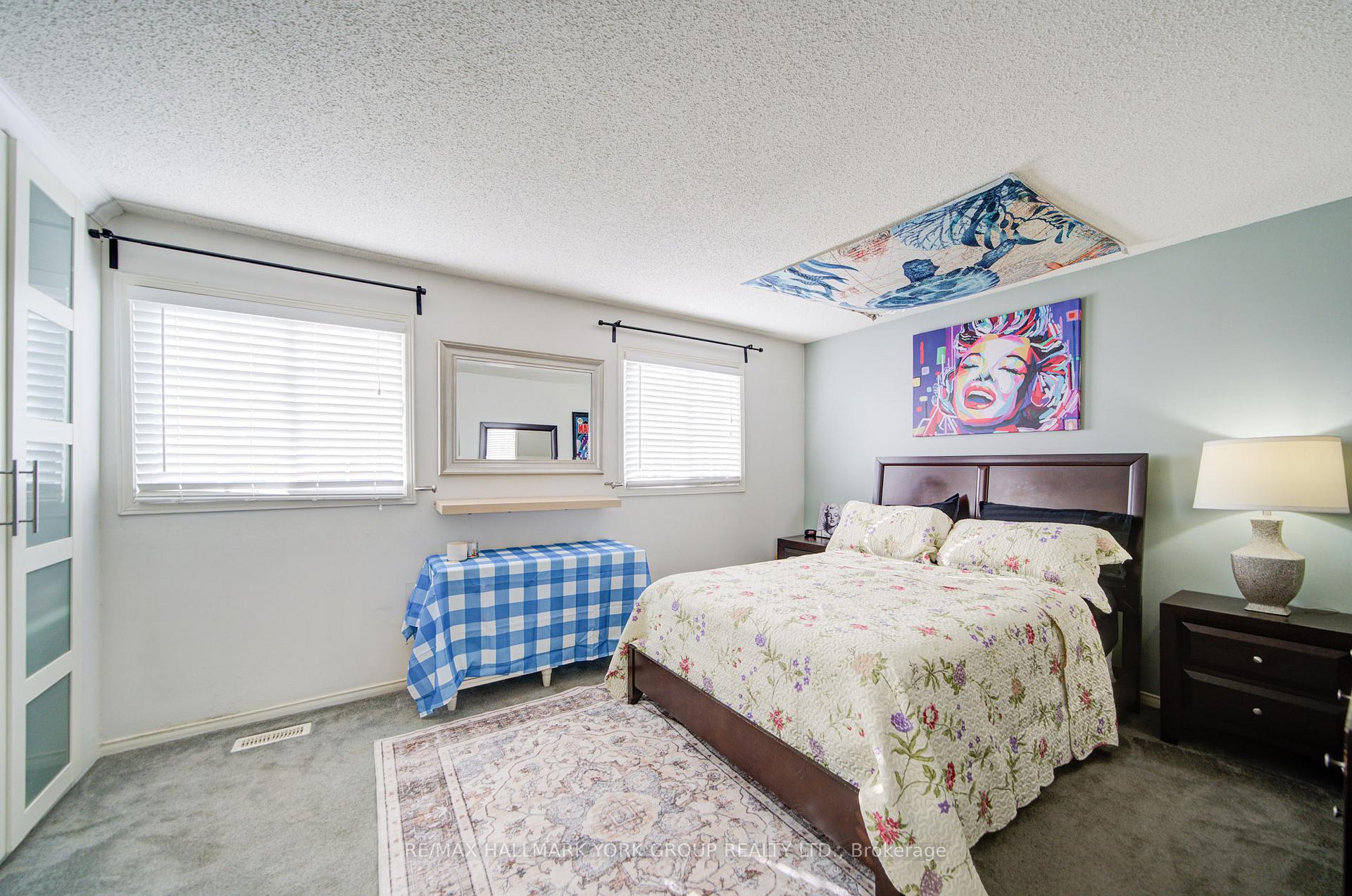 Photo 13 of 1 Parklawn Drive, Clarington, Courtice — HOMEH