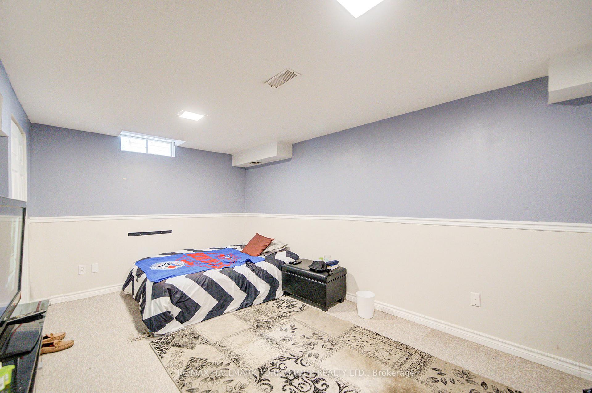Photo 16 of 1 Parklawn Drive, Clarington, Courtice — HOMEH