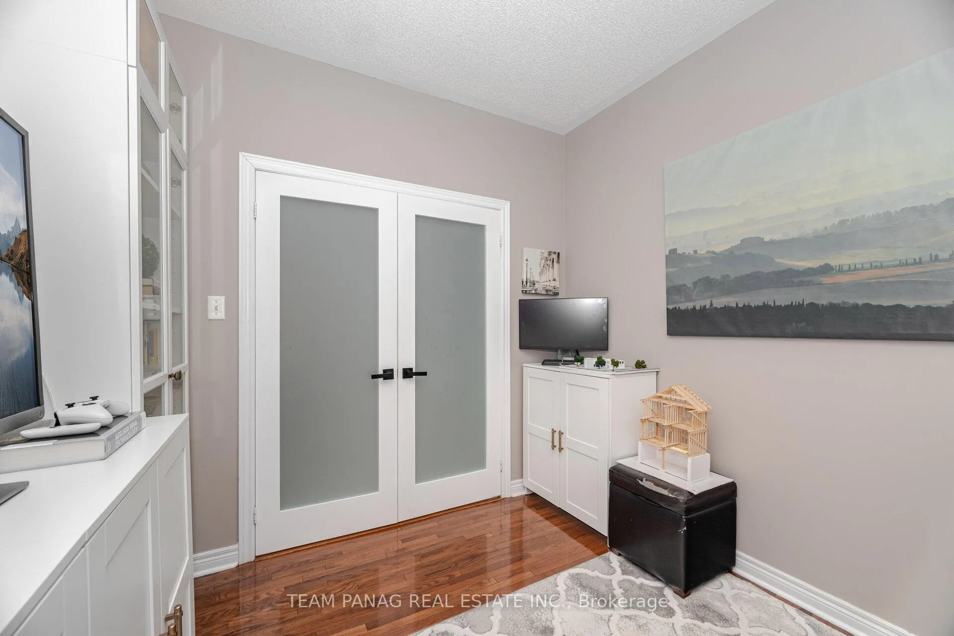 Photo 12 of 54 Whitewash Way, Brampton, Fletcher's Creek Village — HOMEH