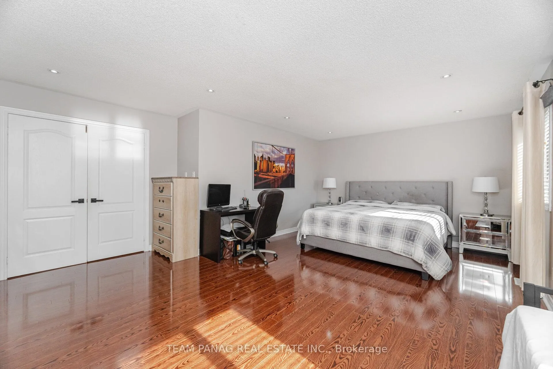 Photo 17 of 54 Whitewash Way, Brampton, Fletcher's Creek Village — HOMEH