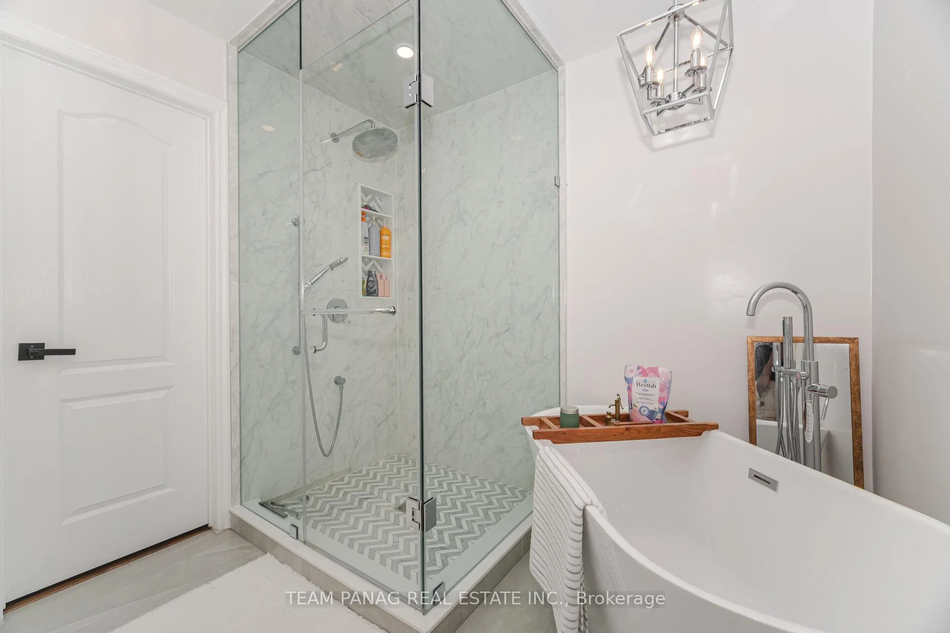 Photo 20 of 54 Whitewash Way, Brampton, Fletcher's Creek Village — HOMEH