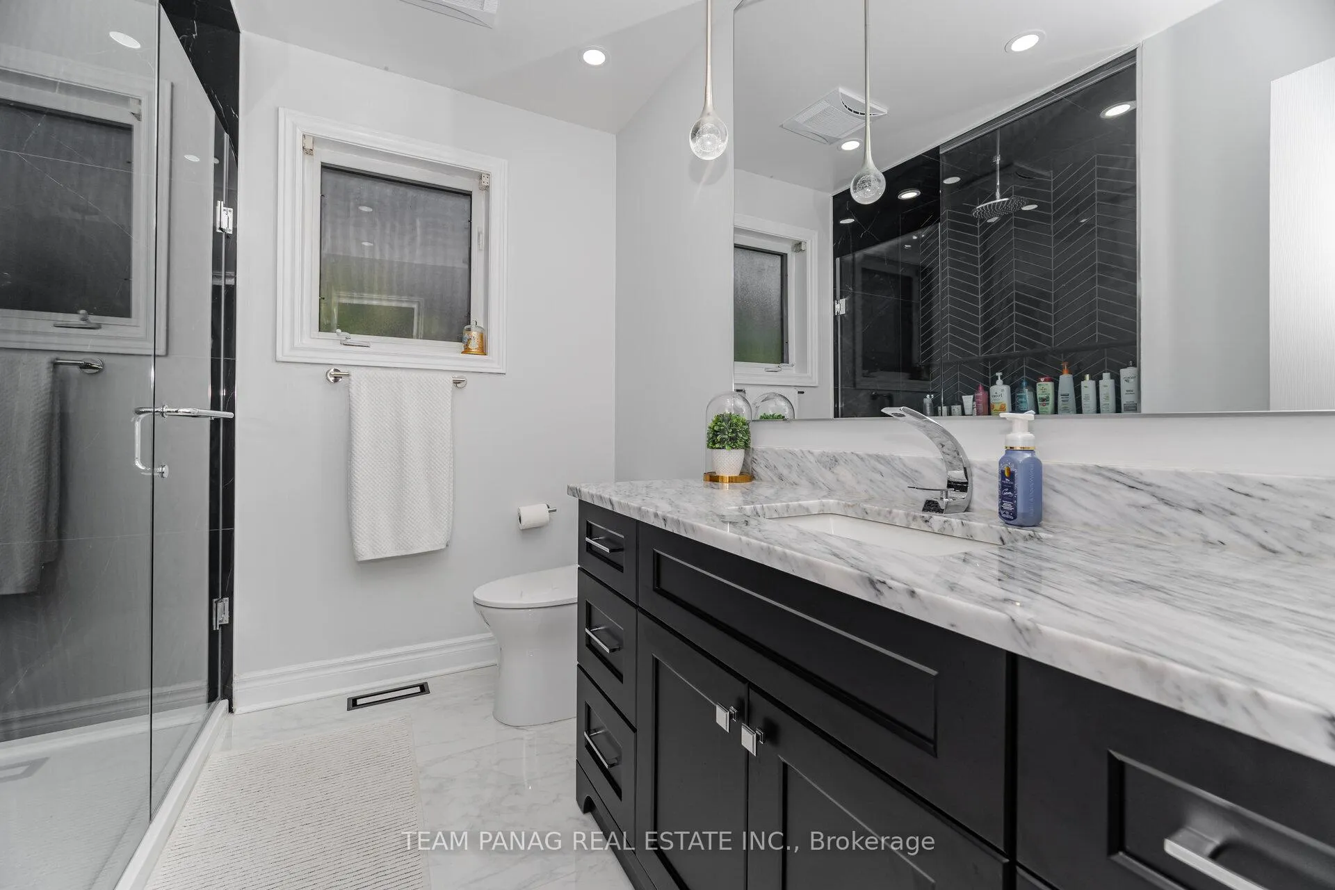 Photo 28 of 54 Whitewash Way, Brampton, Fletcher's Creek Village — HOMEH