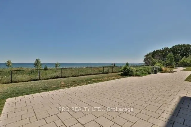 Photo 2 of Unit 325, 35 Southshore Crescent, Hamilton, Stoney Creek — HOMEH