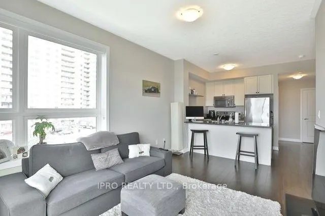 Photo 7 of Unit 325, 35 Southshore Crescent, Hamilton, Stoney Creek — HOMEH