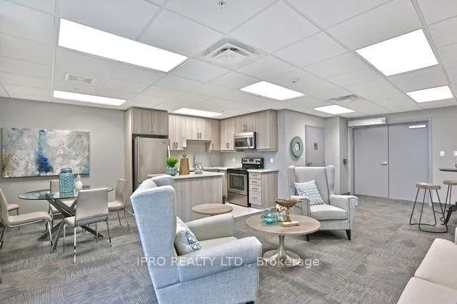 Photo 11 of Unit 325, 35 Southshore Crescent, Hamilton, Stoney Creek — HOMEH