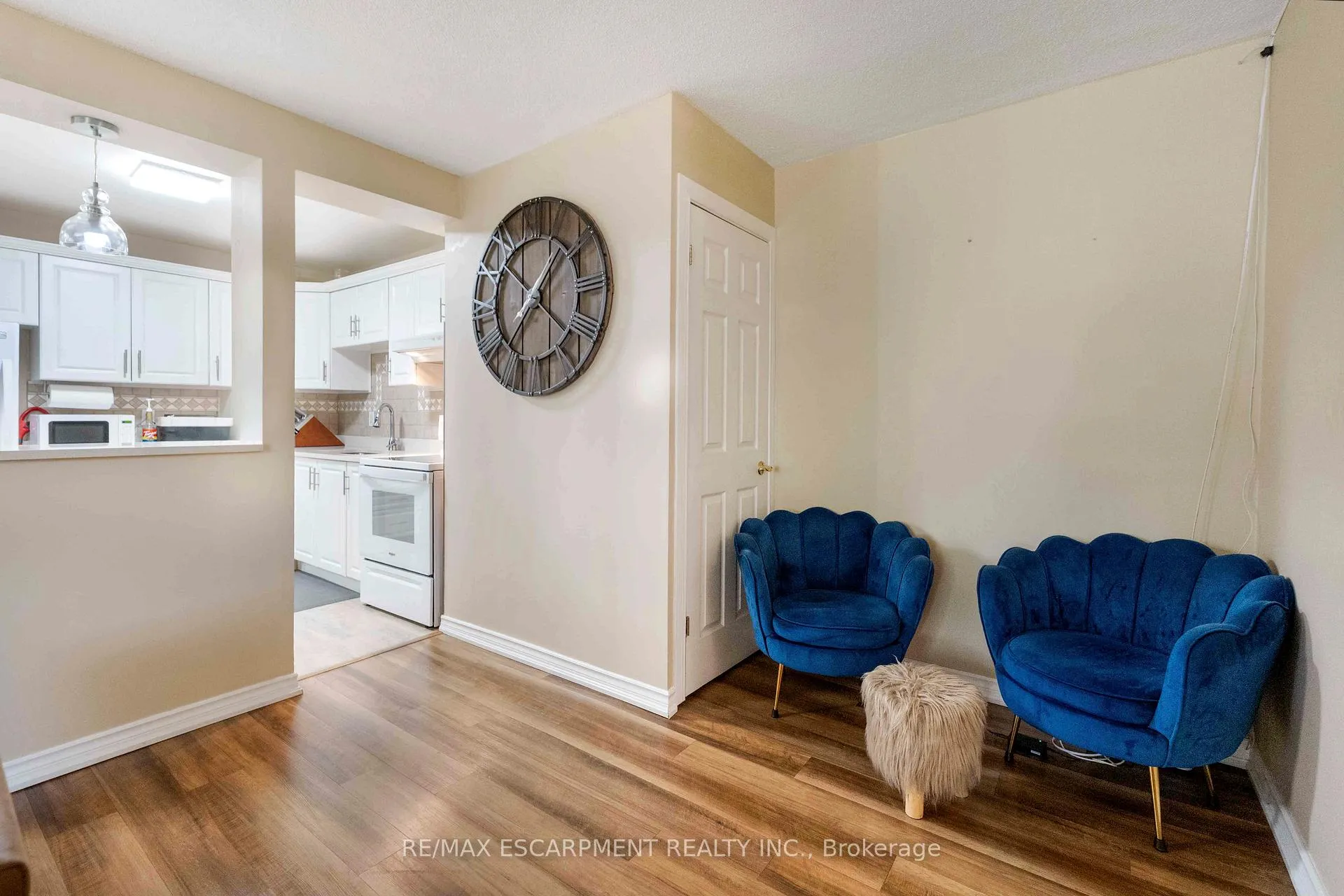 Photo 8 of Unit 311, 75 Glenburn Court, Hamilton, Riverdale — HOMEH