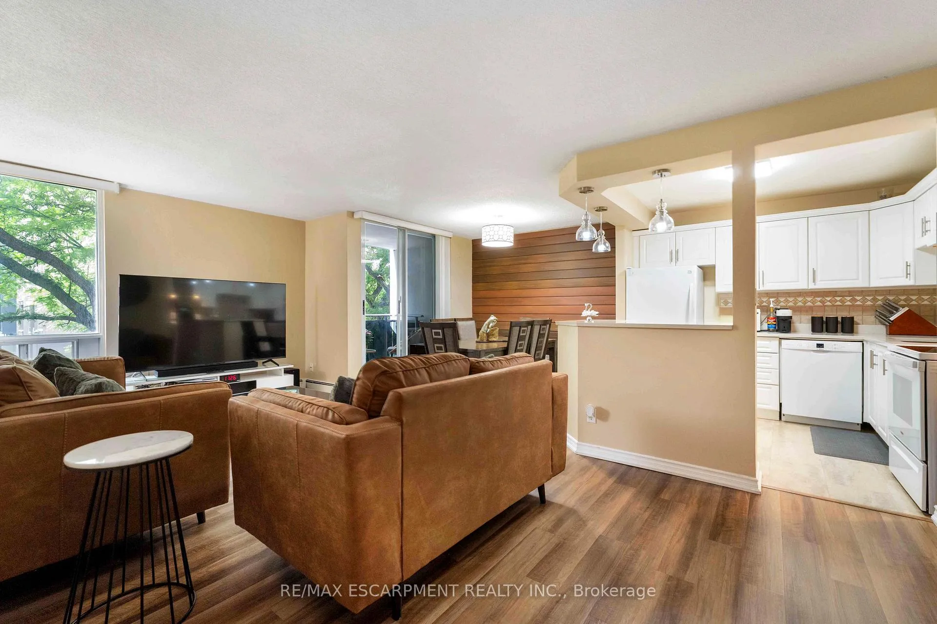 Photo 12 of Unit 311, 75 Glenburn Court, Hamilton, Riverdale — HOMEH