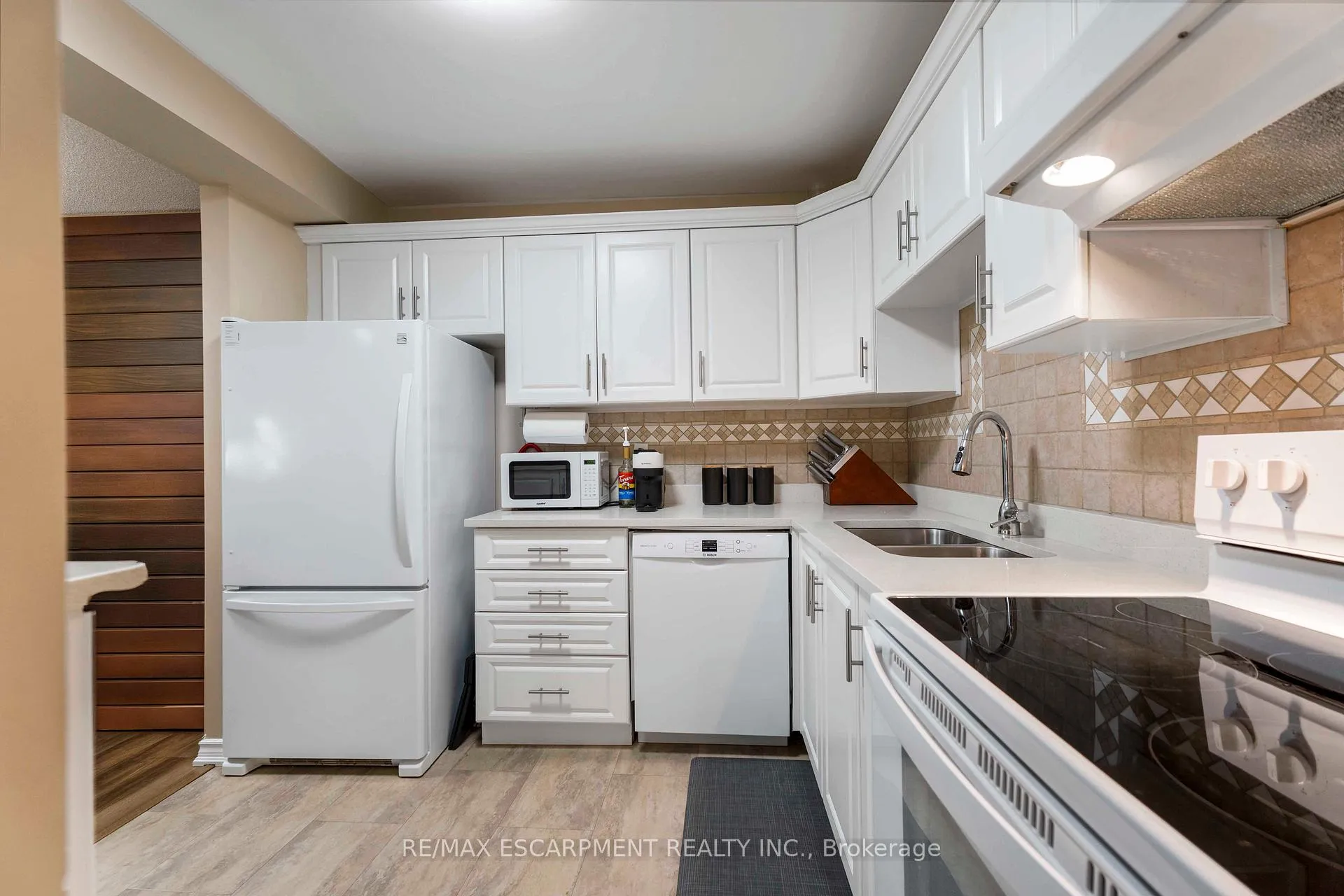 Photo 15 of Unit 311, 75 Glenburn Court, Hamilton, Riverdale — HOMEH