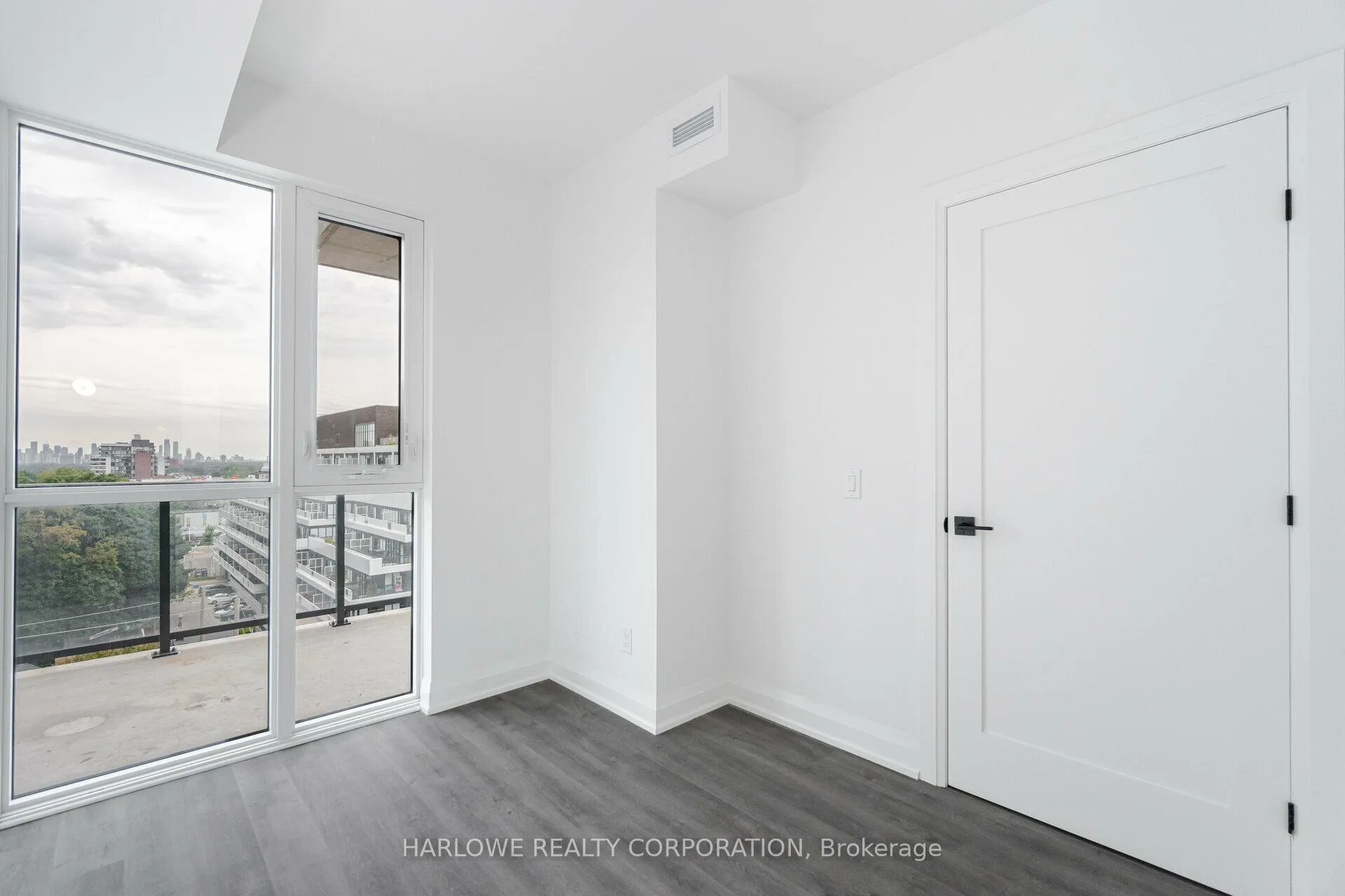 Photo 22 of Unit 811, 2369 Danforth Avenue, Toronto, East End-Danforth — HOMEH